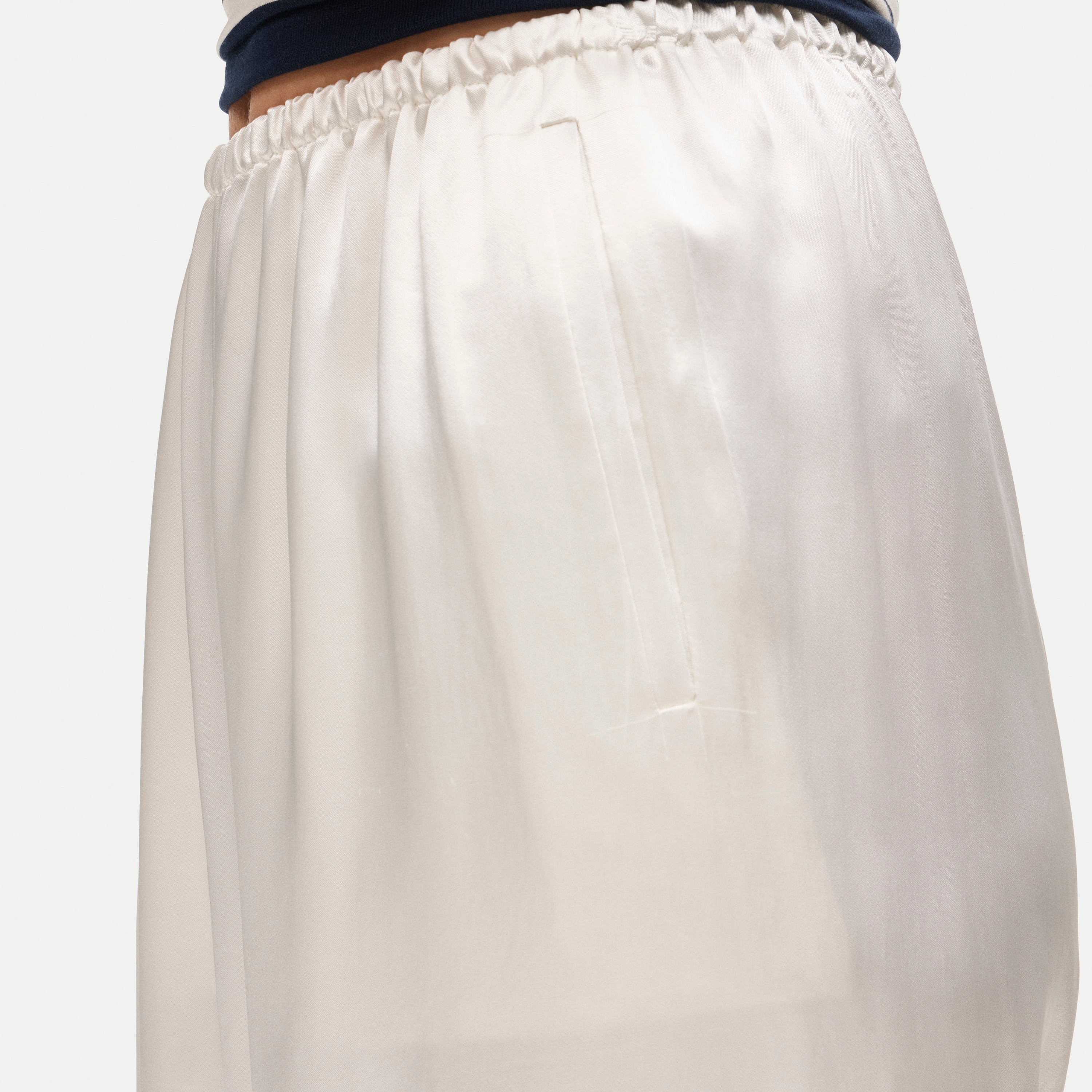 Cosmo pant in luster charmeuse