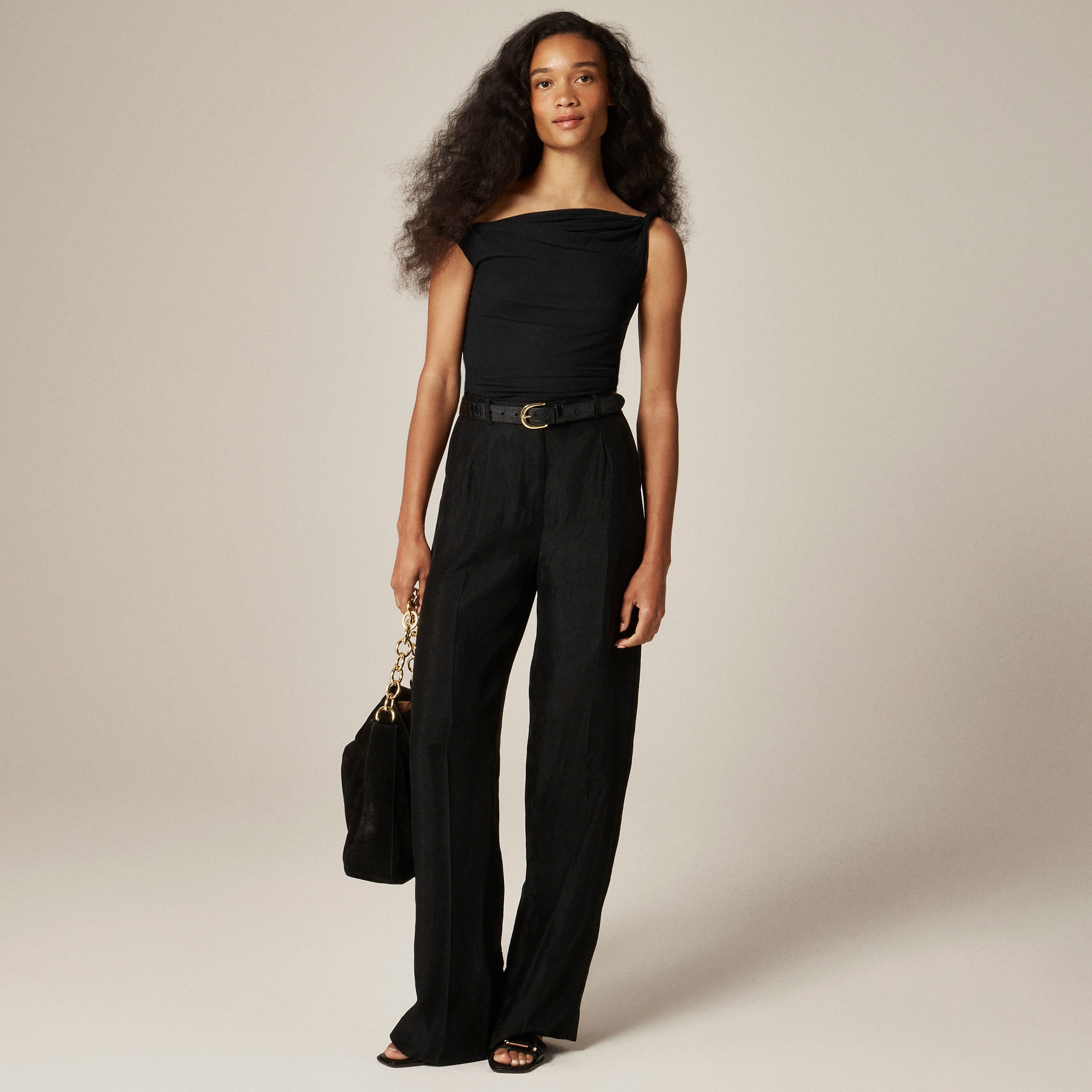 Essential wide-leg pant in textured satin