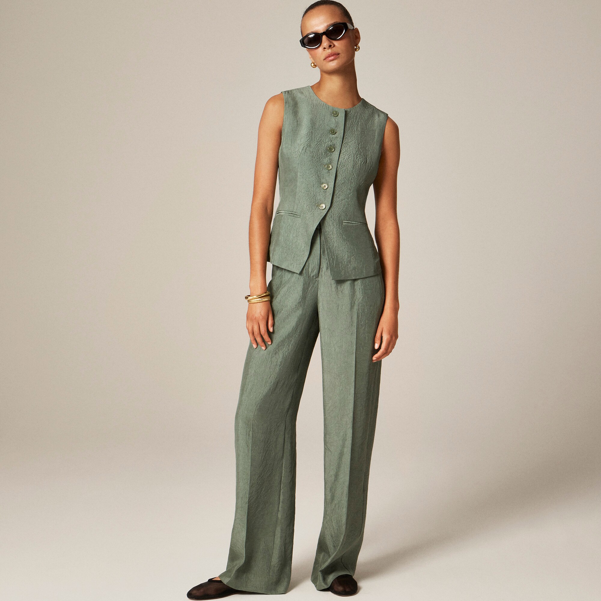  Essential wide-leg pant in textured satin