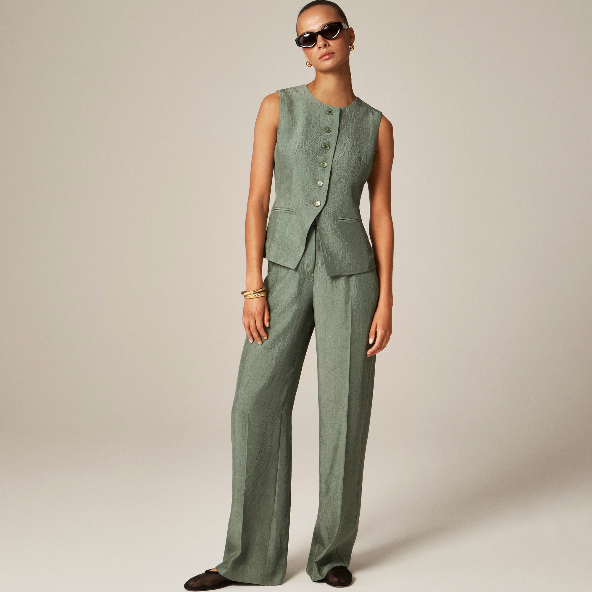  Essential wide-leg pant in textured satin