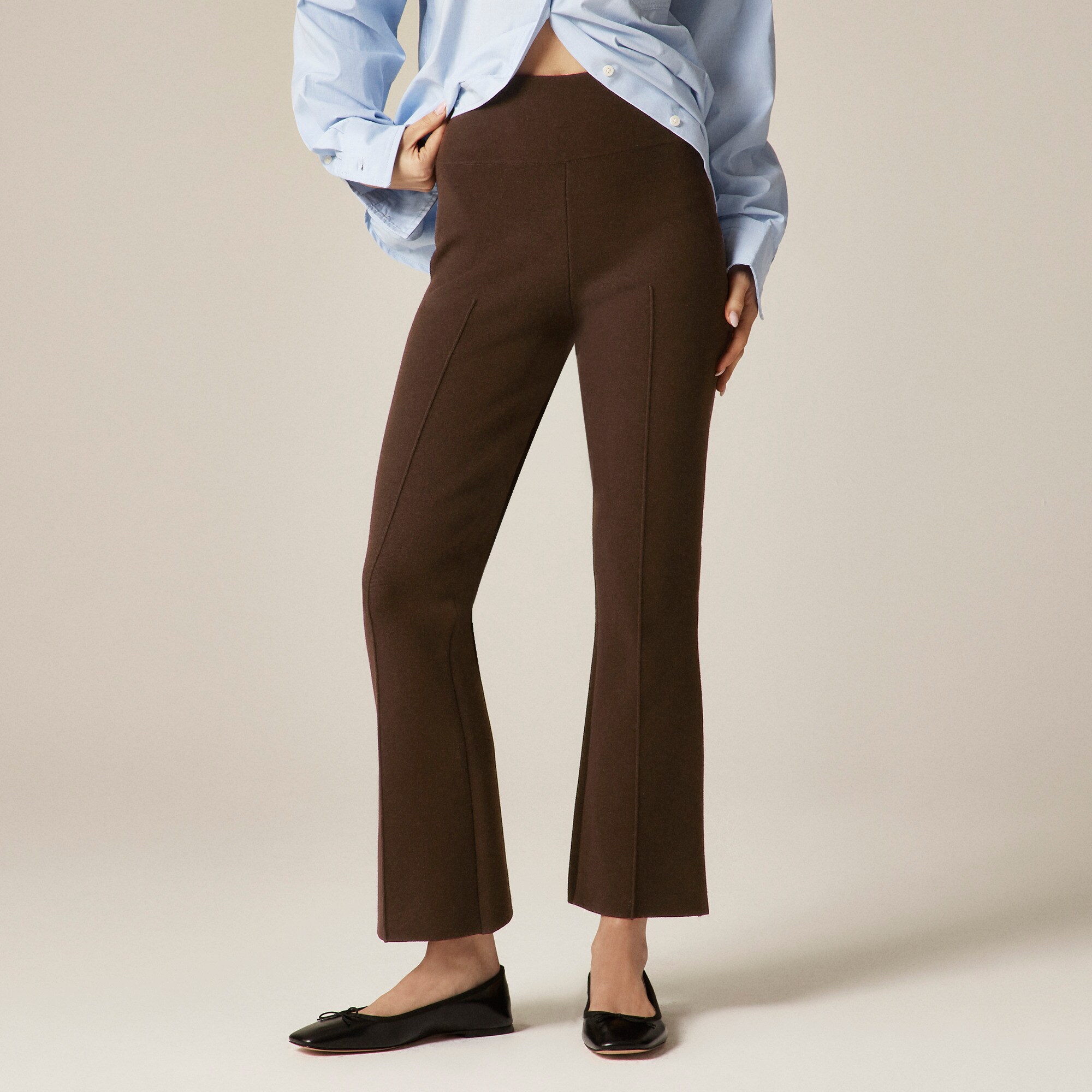 New Delaney kickout sweater pant
