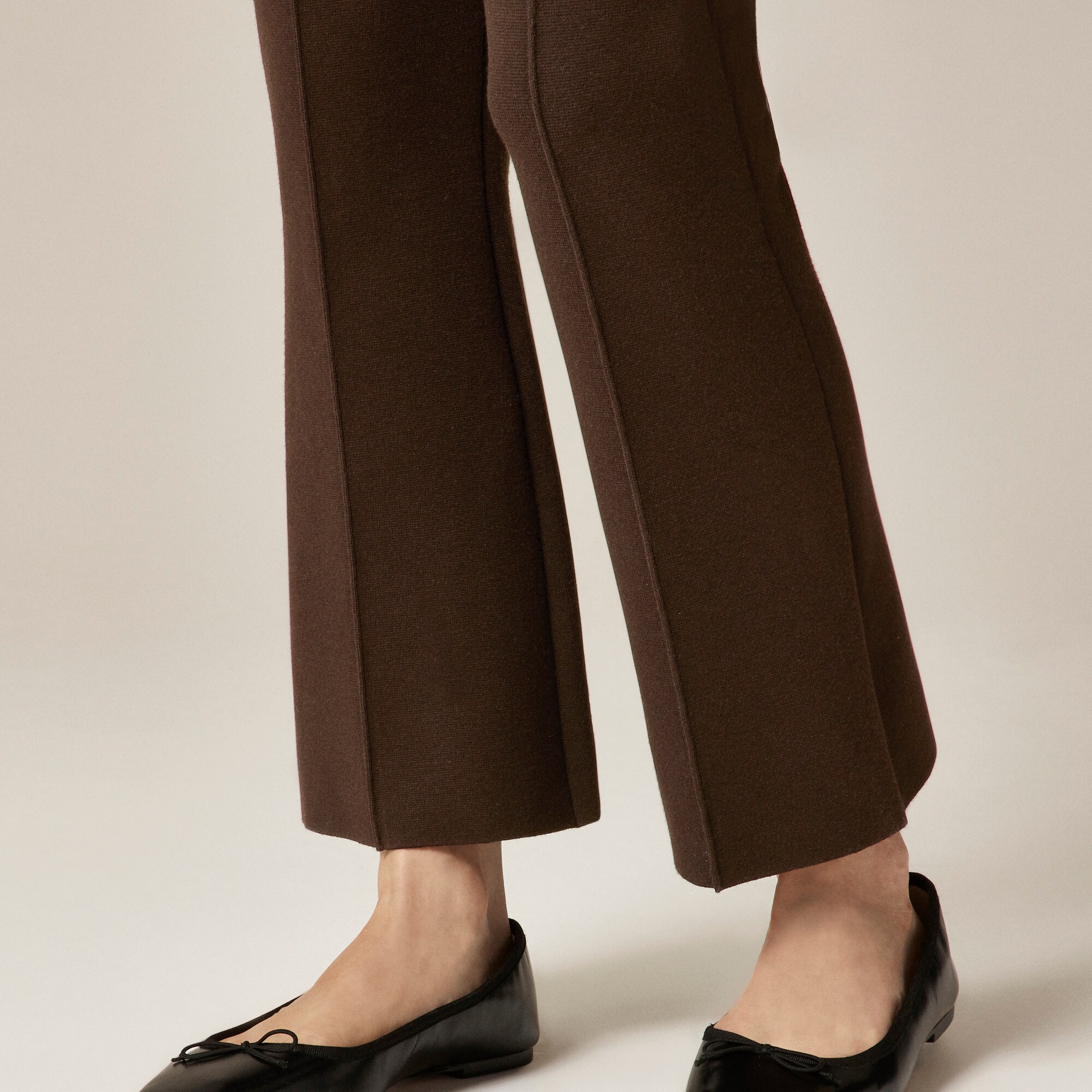 New Delaney kickout sweater pant