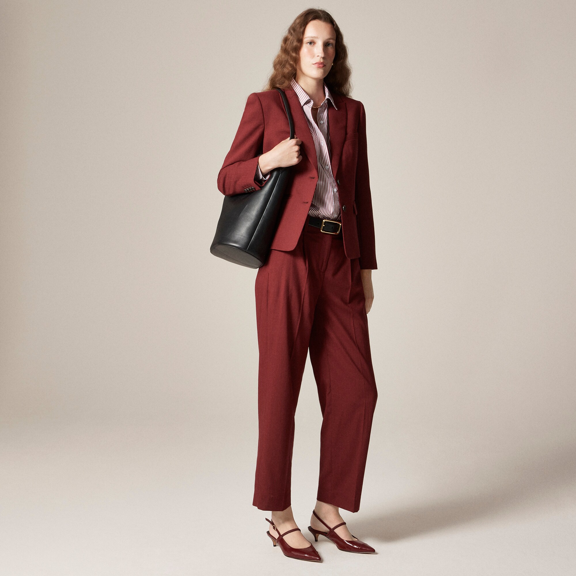  Pleated tapered pant in Italian gauzy wool blend