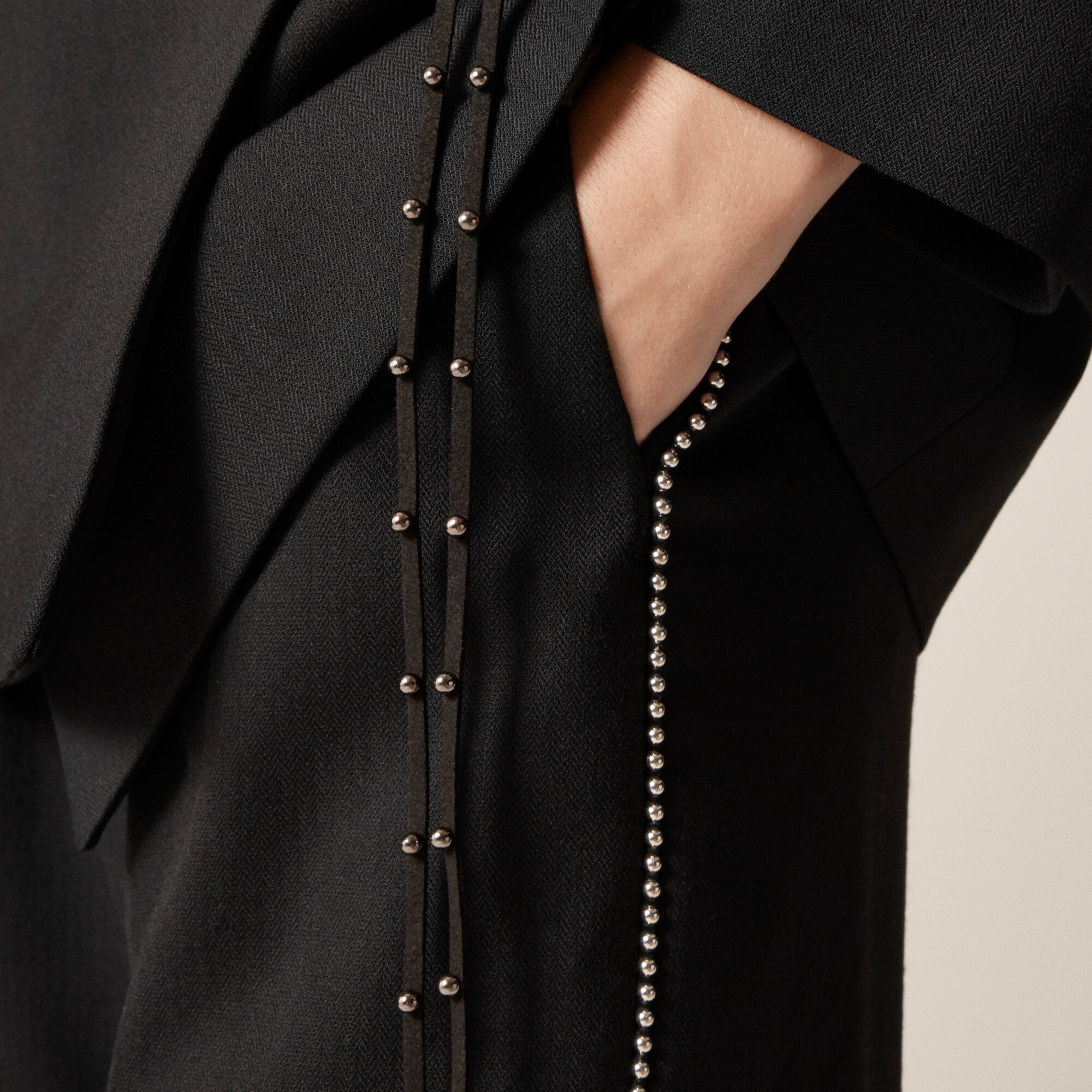 Collection Essential Wide-leg Pant In Italian City Wool Blend For