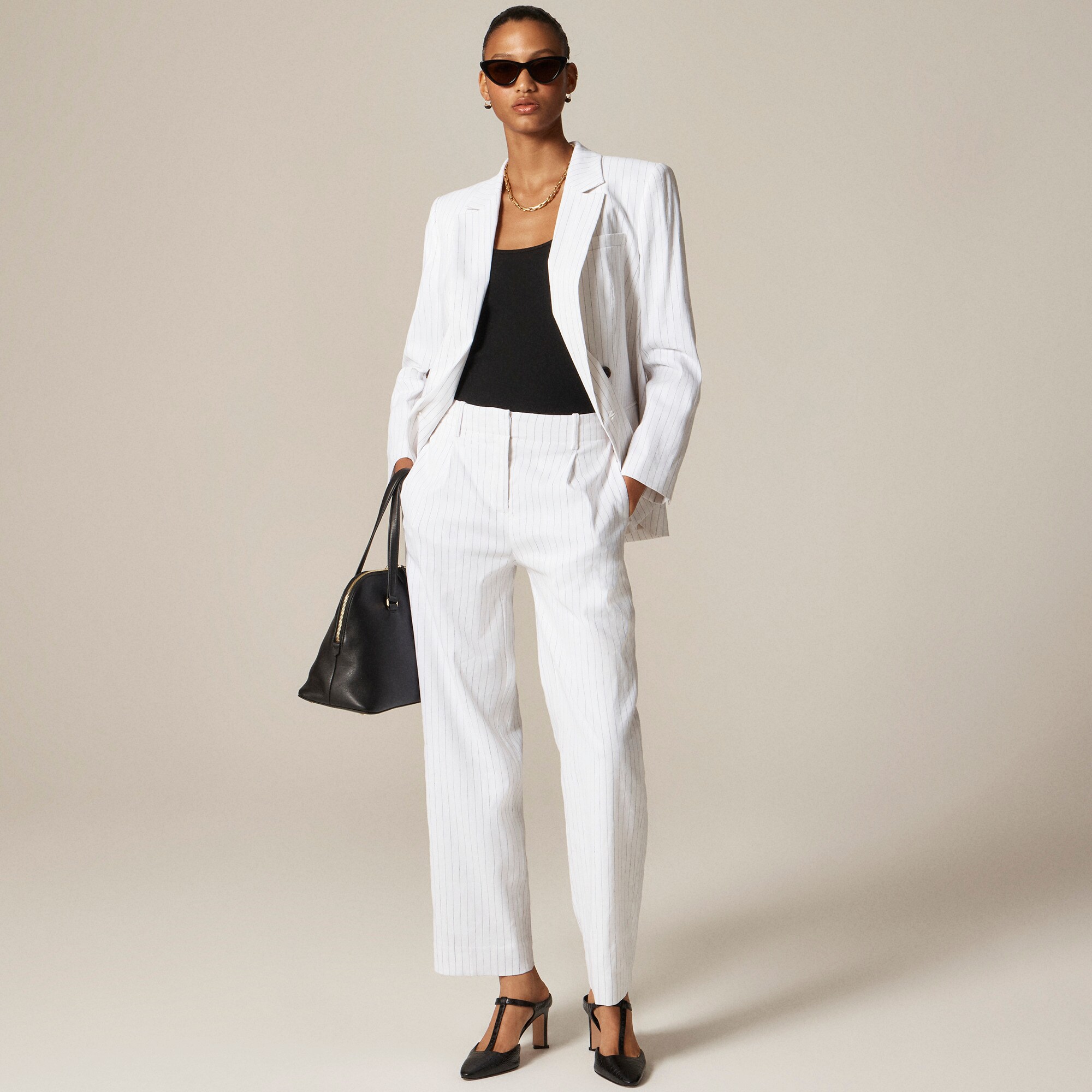  Pleated tapered pant in pinstripe linen-viscose blend