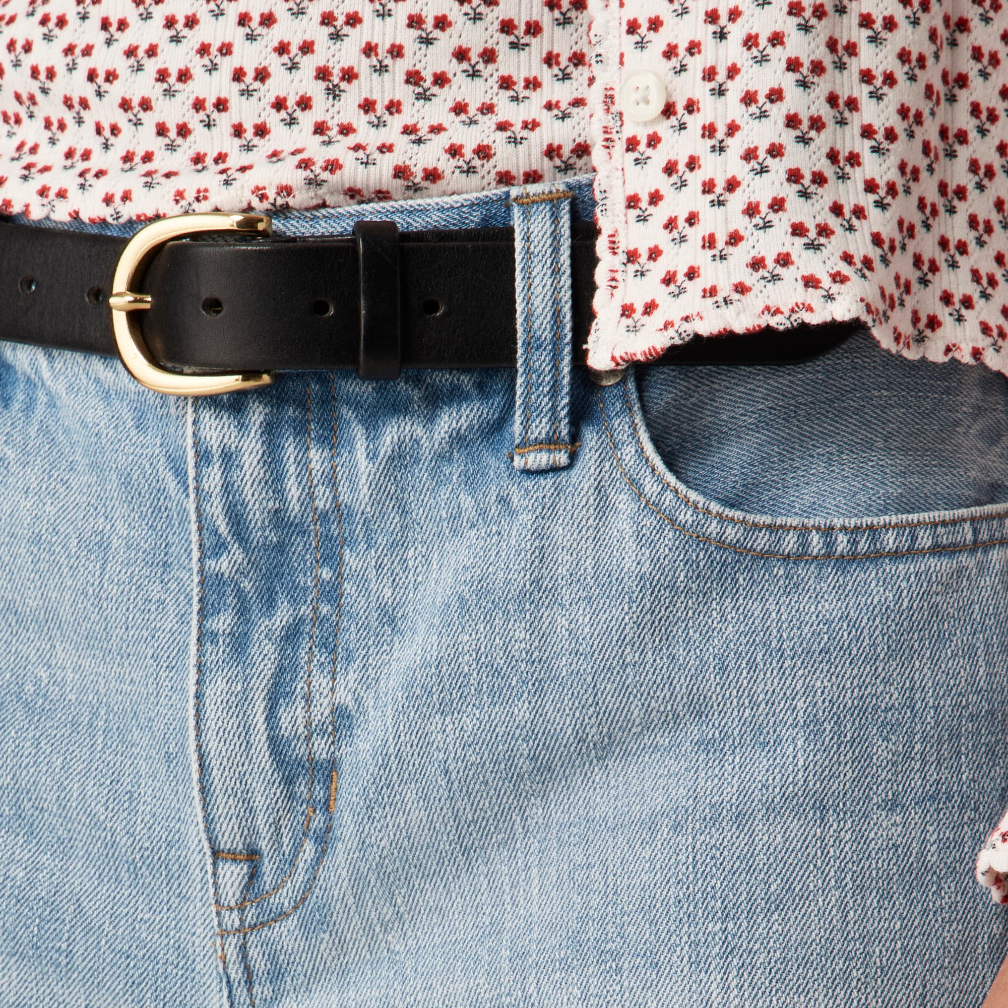 Lower-rise wide-leg jean - image 3