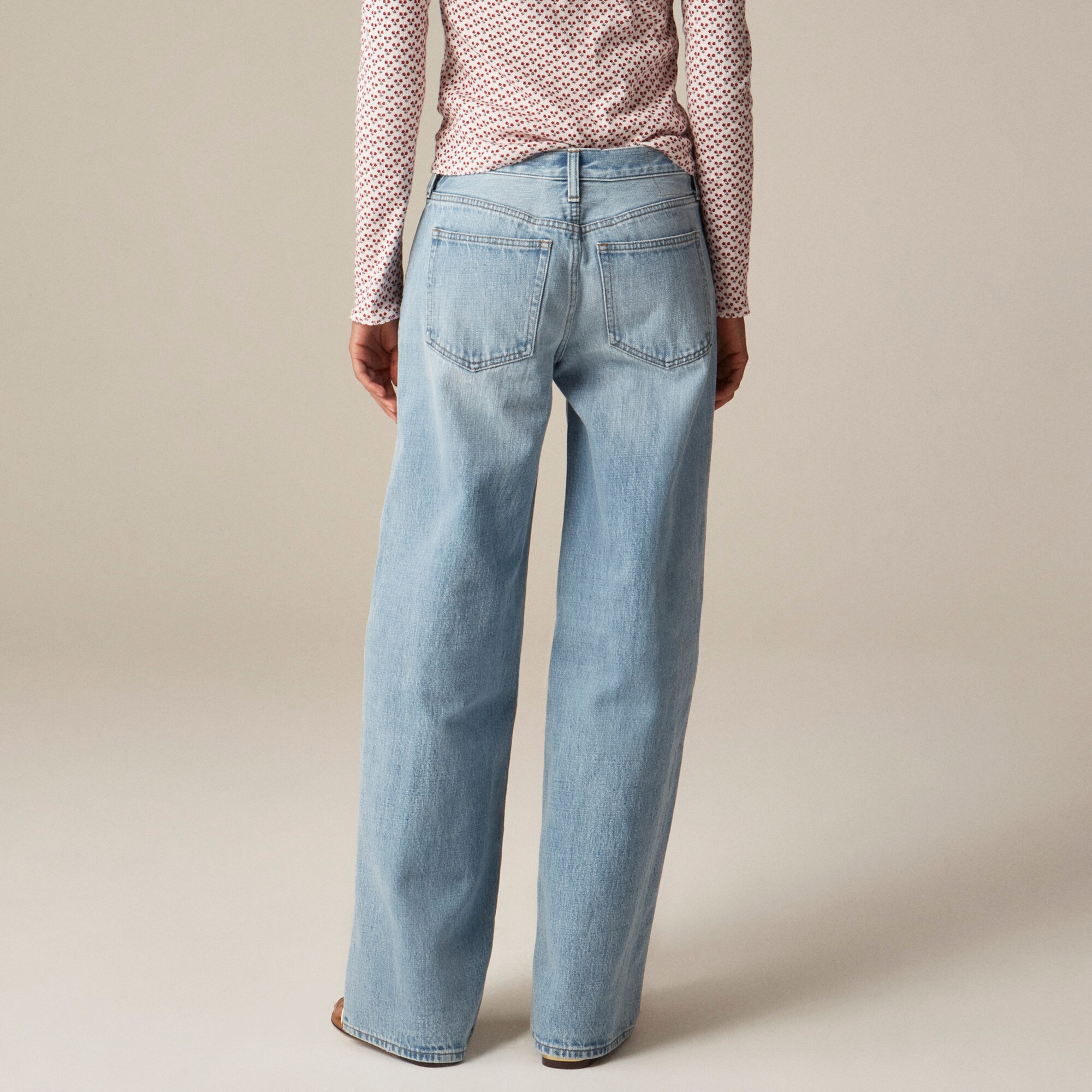 Lower-rise wide-leg jean
