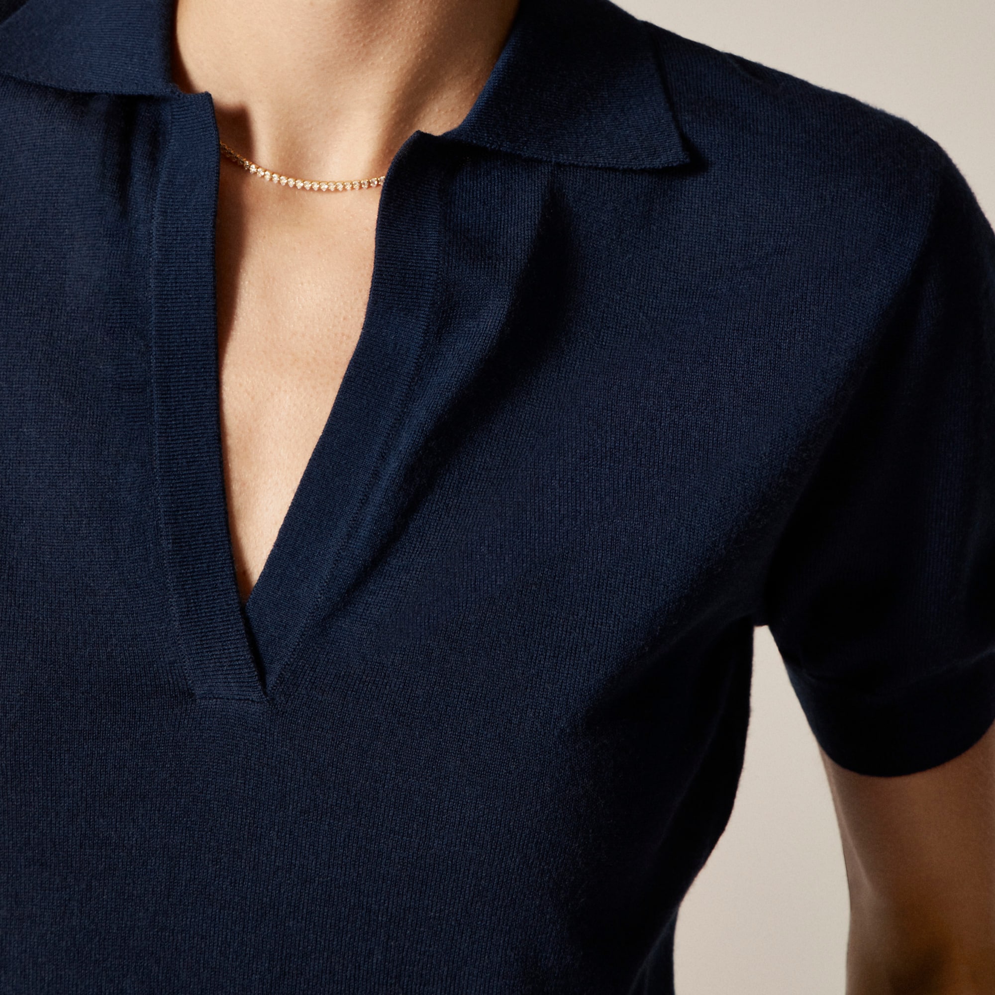 Short-sleeve sweater-polo in merino wool