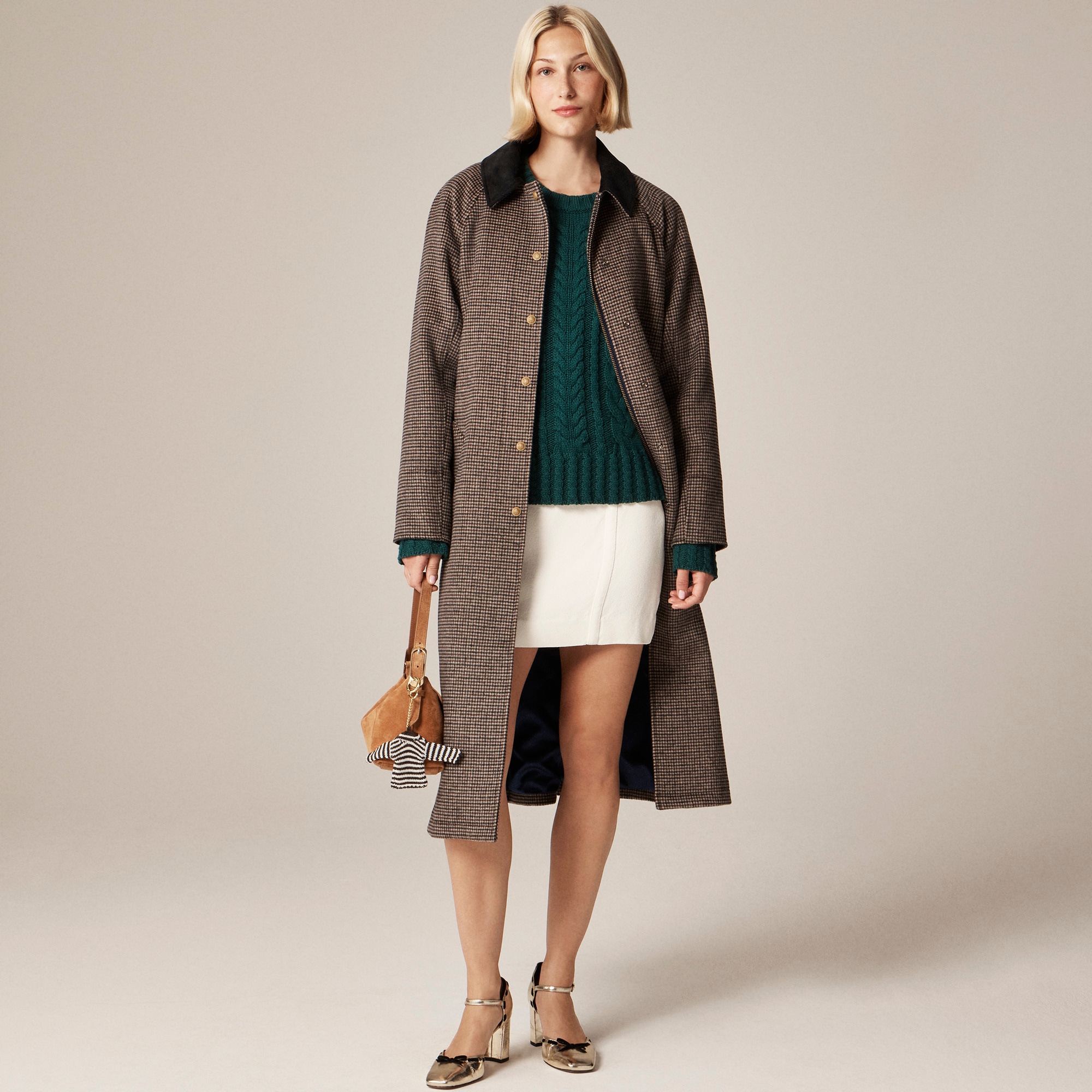 Cable-knit crewneck sweater