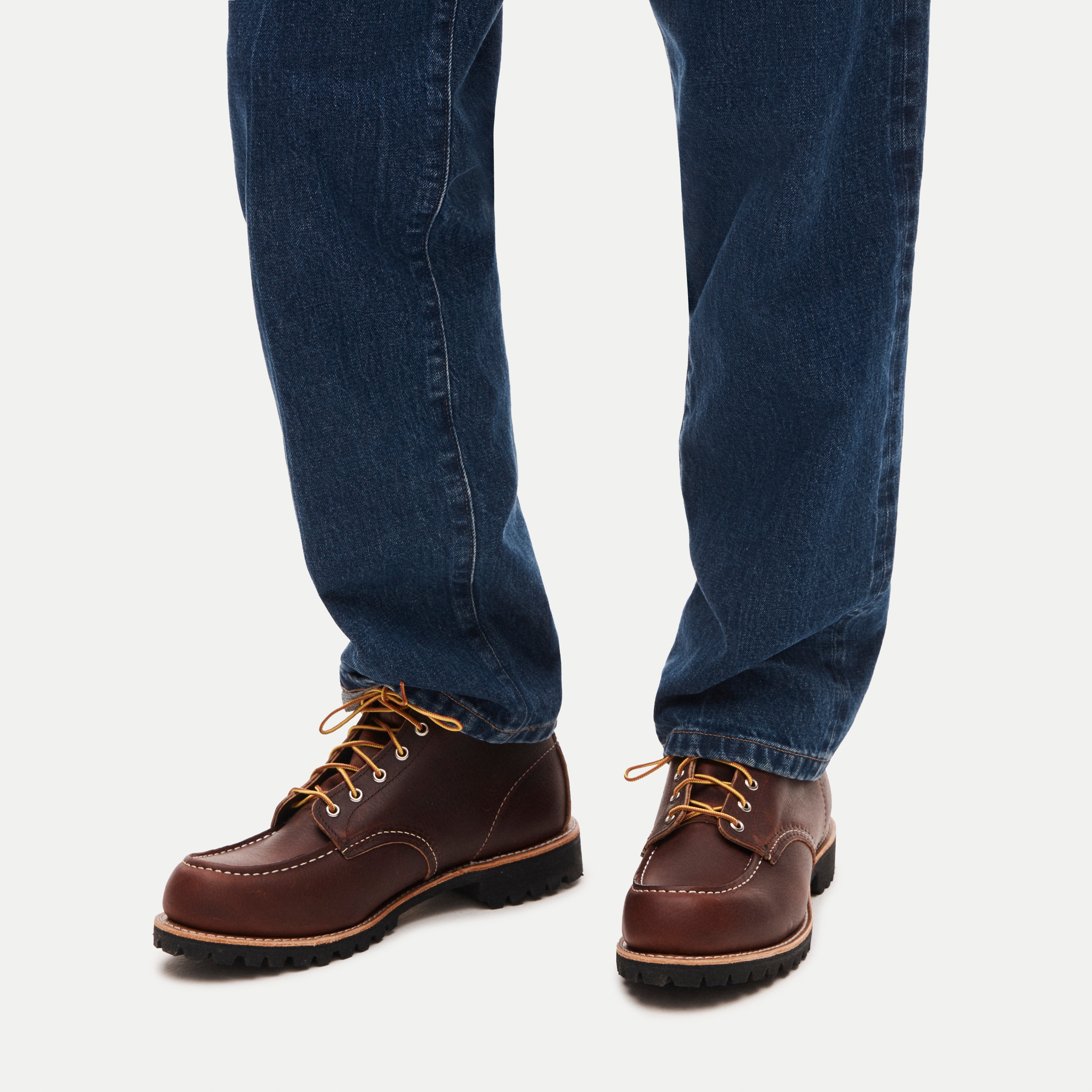 Red Wing Heritage 8146 6'' Roughneck leather boots