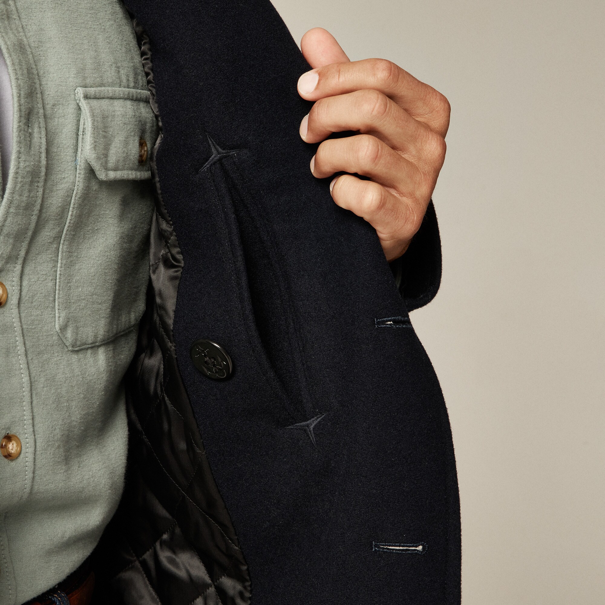 Dock peacoat in wool blend with PrimaLoft®