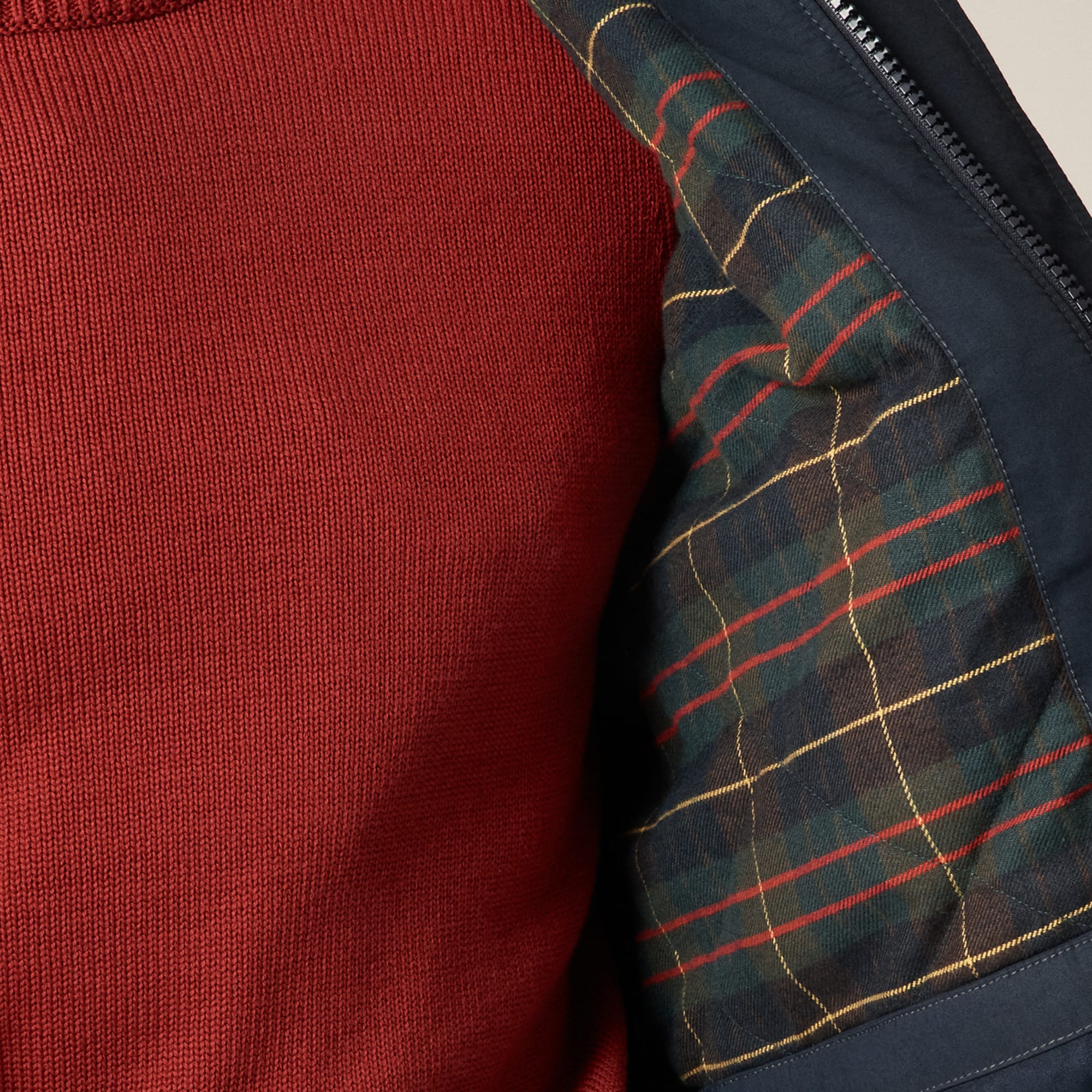 Country jacket with removable hood and PrimaLoft®