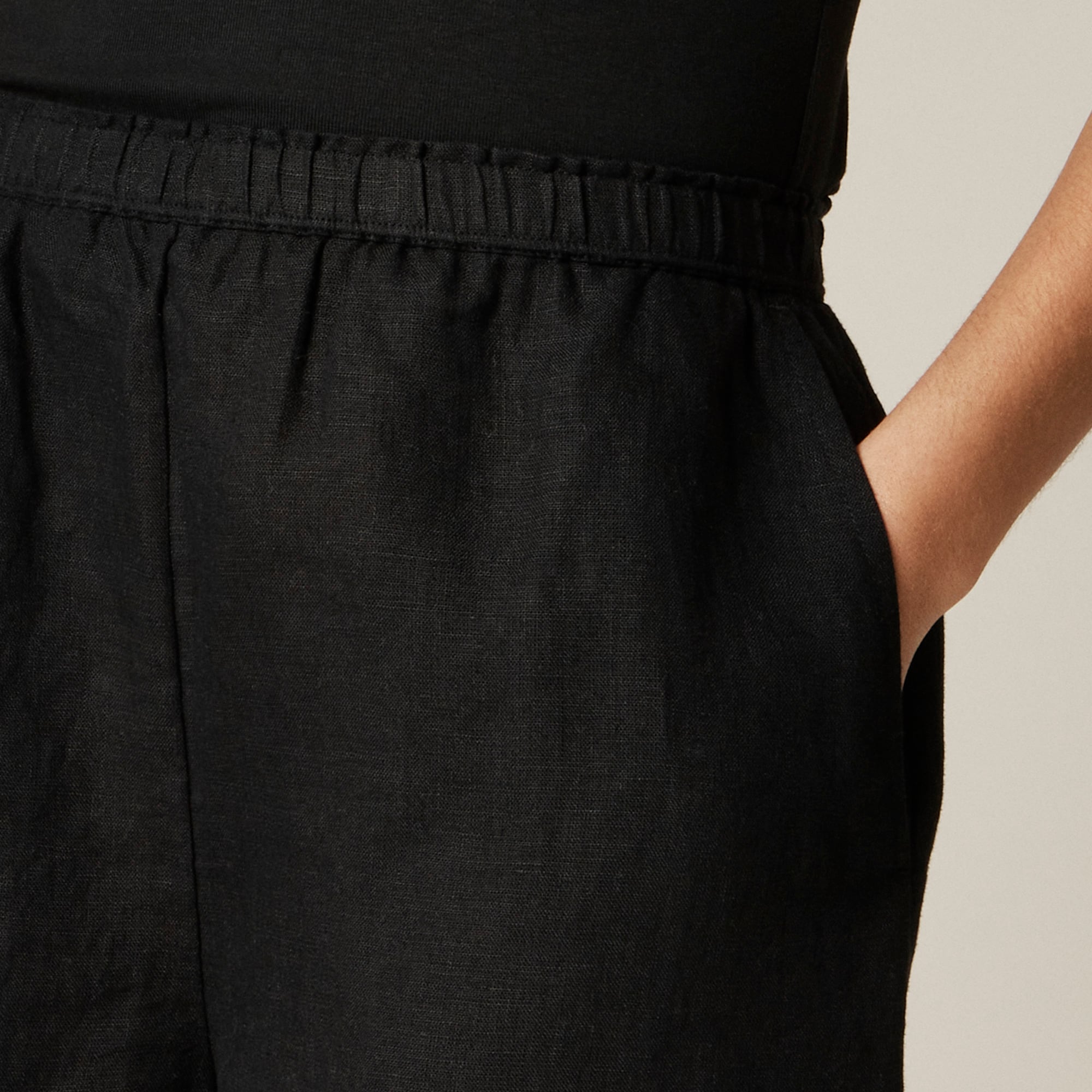 3" Stratus short in linen - image 3