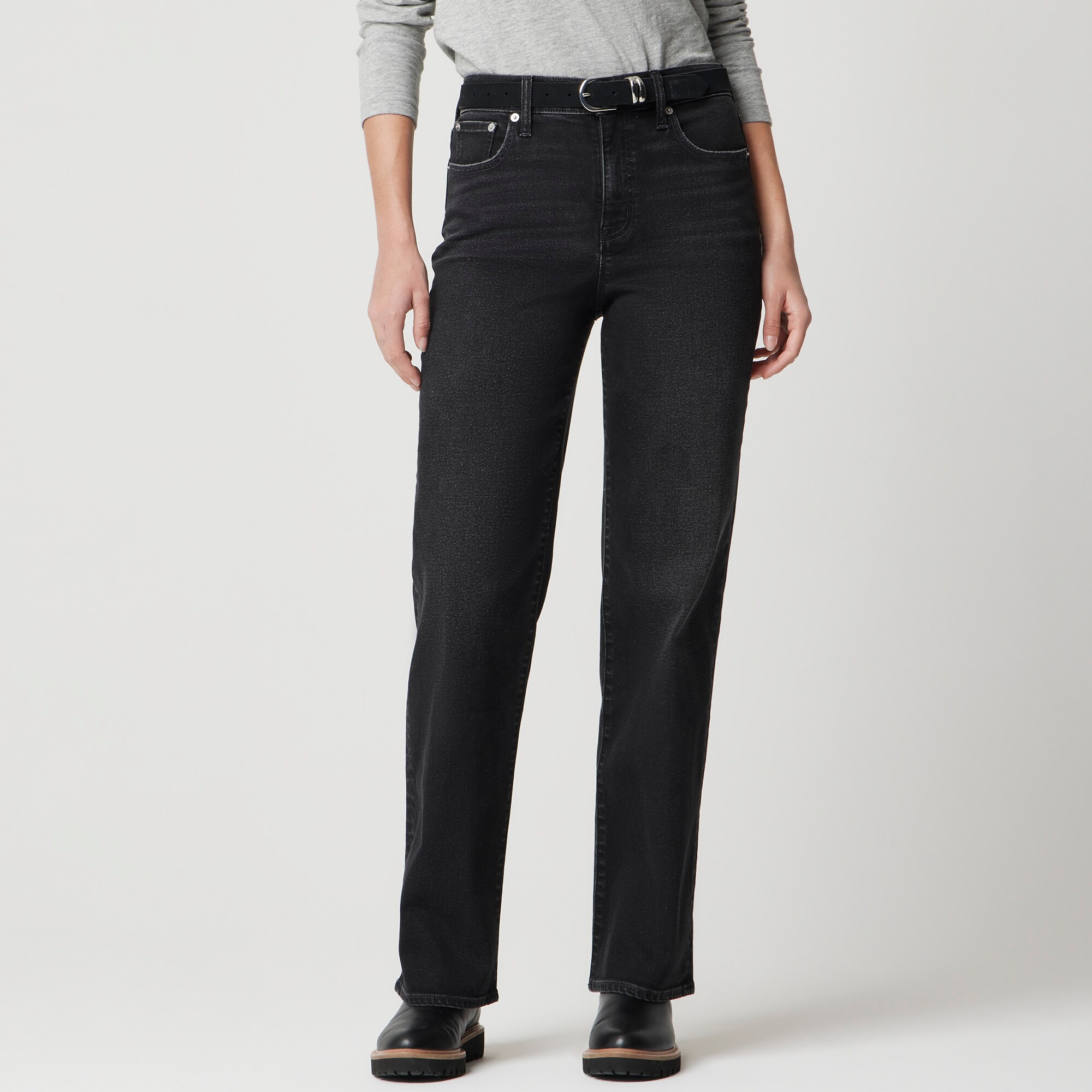 Slim wide-leg jean in all-day stretch