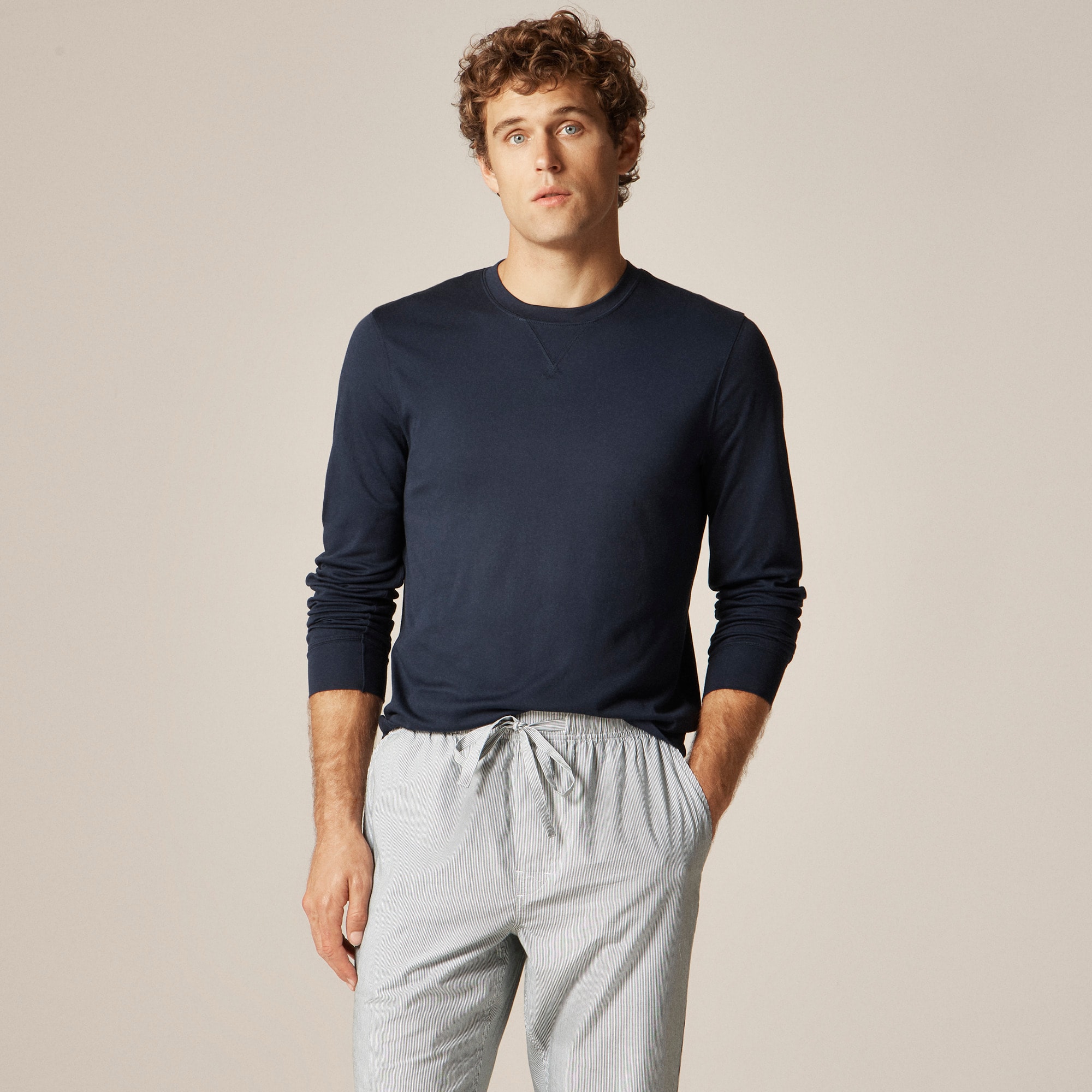 Performance crewneck with COOLMAX® technology