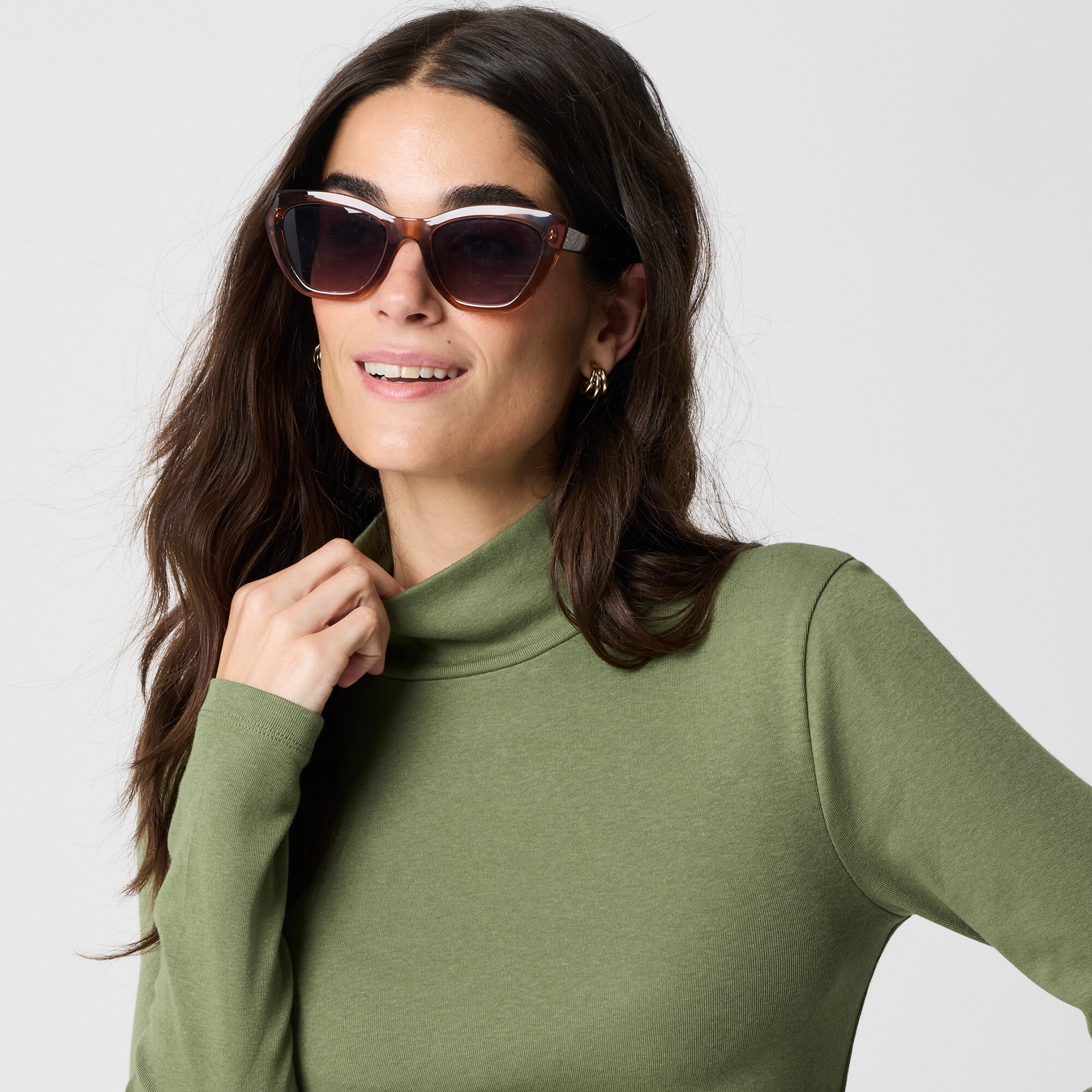 Long-sleeve everyday mockneck tee