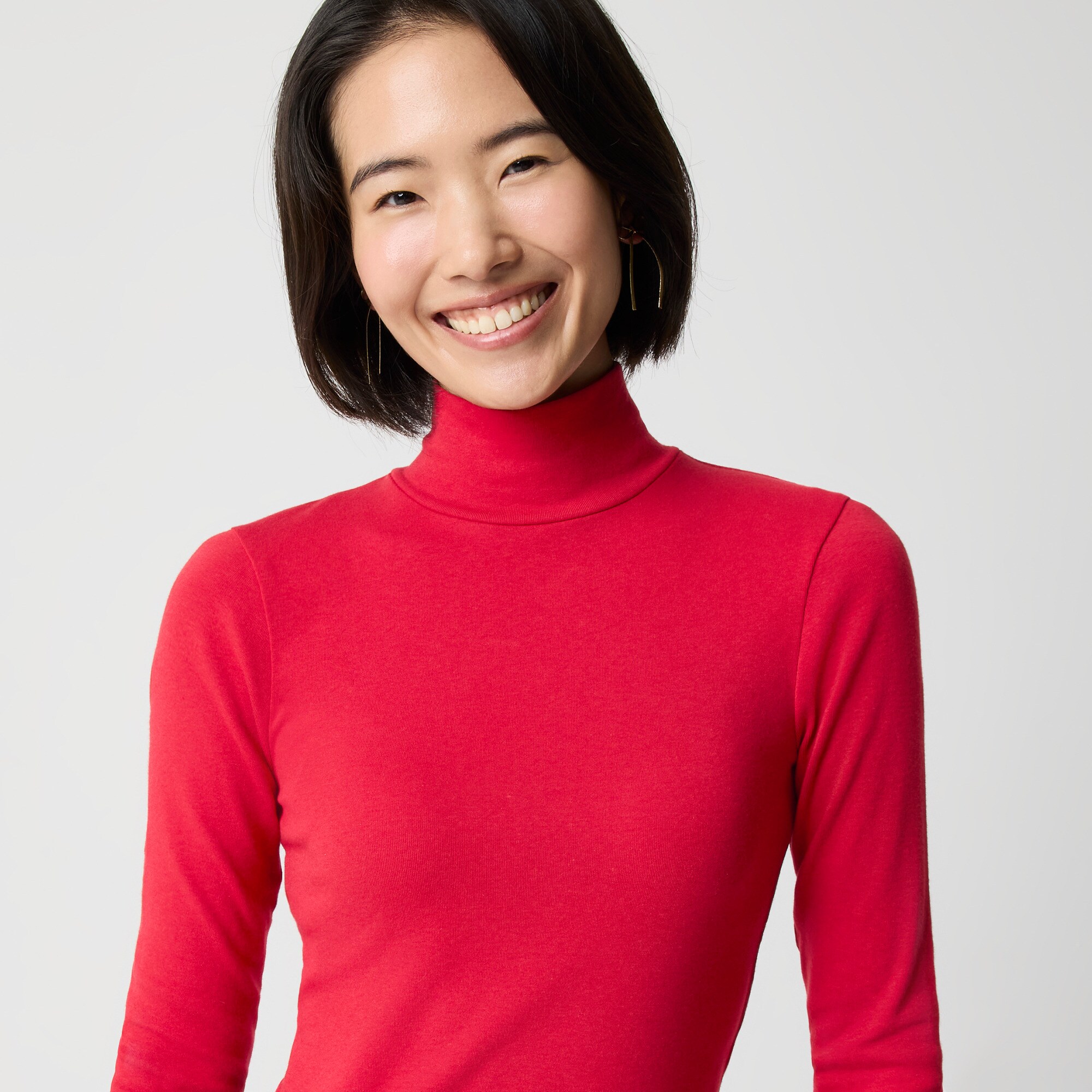 Long-sleeve everyday mockneck tee