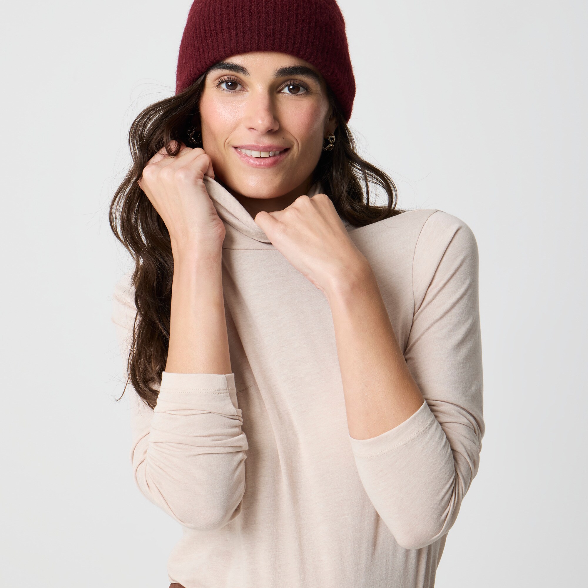 Heathered tissue turtleneck