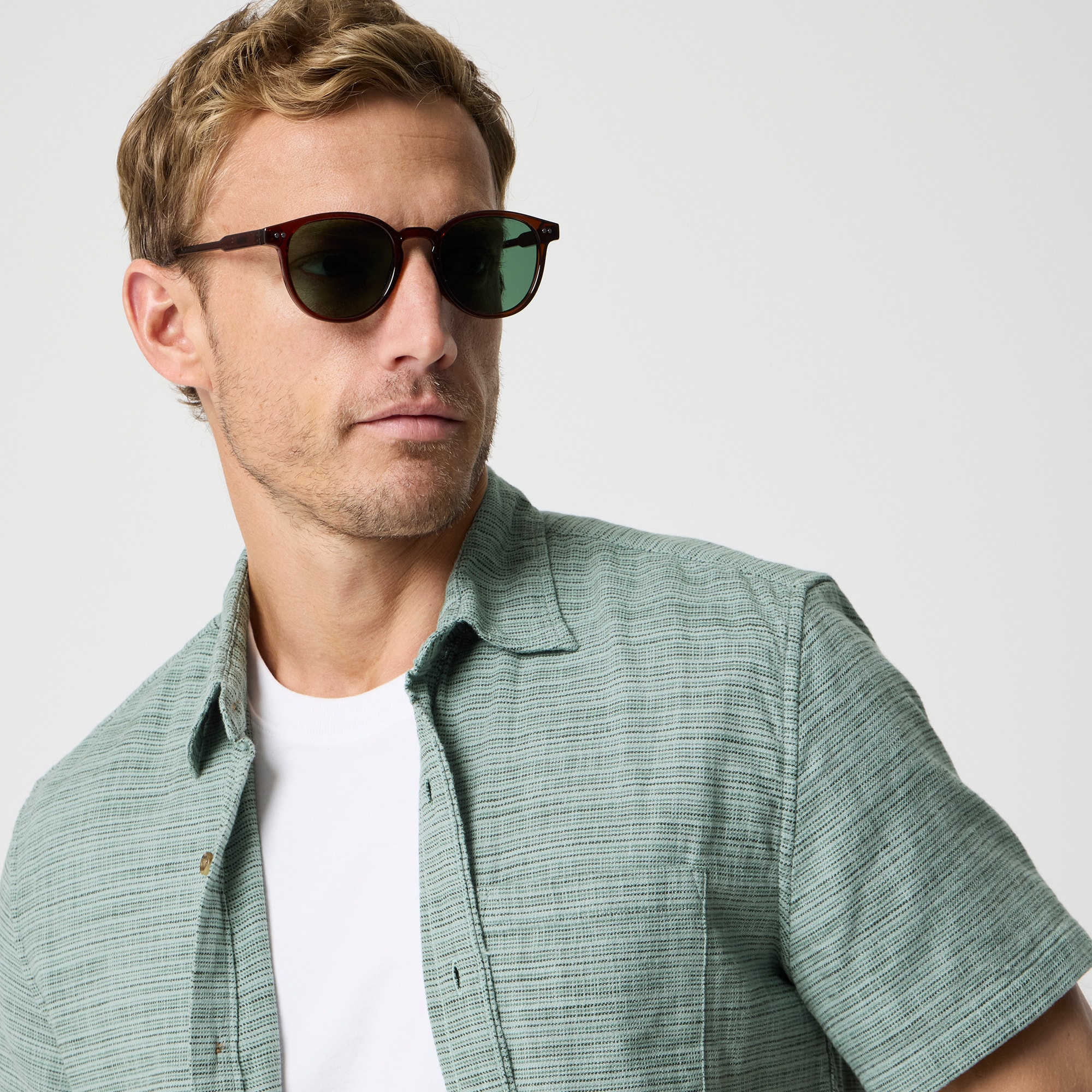 Short-sleeve slub dobby shirt