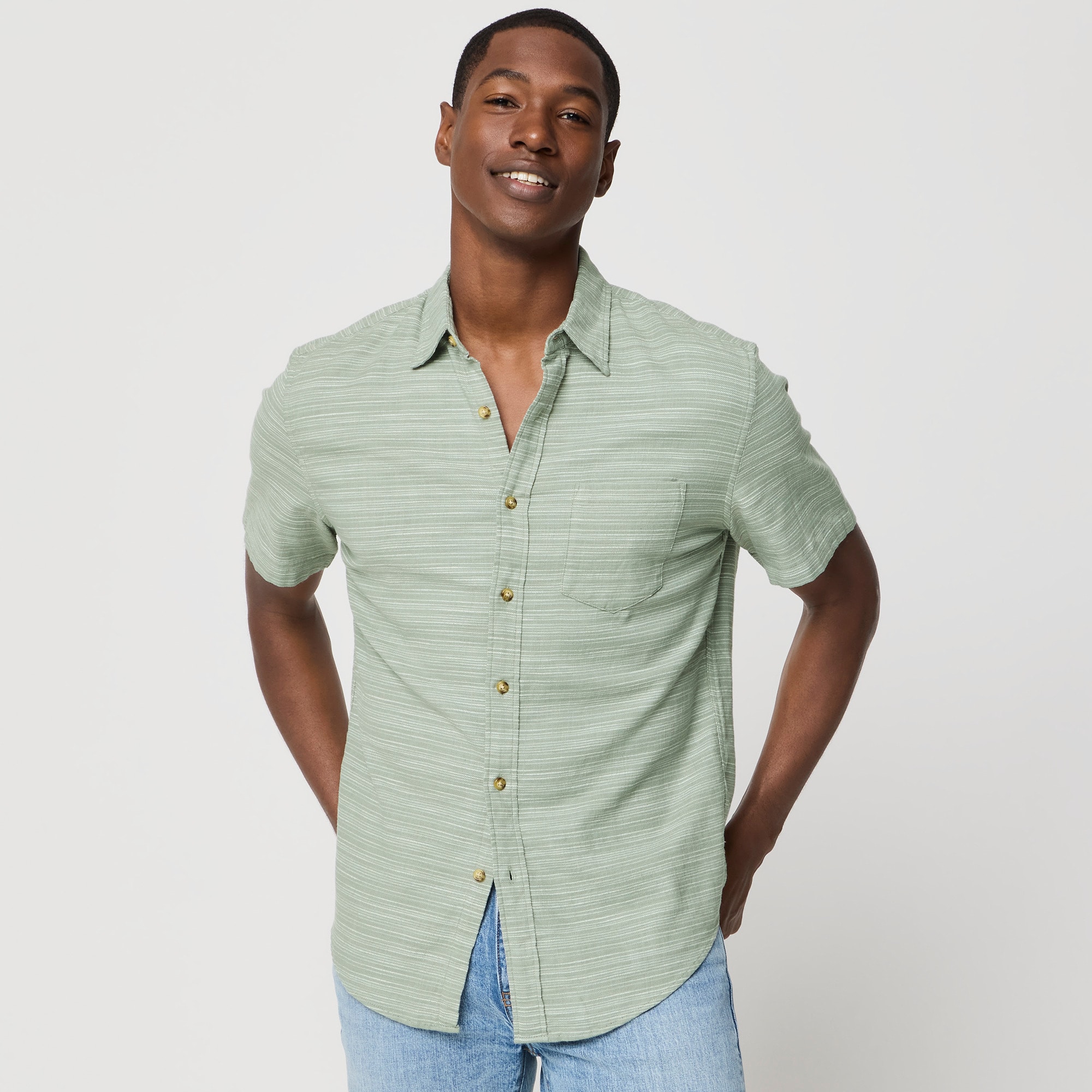 Short-sleeve slub dobby shirt