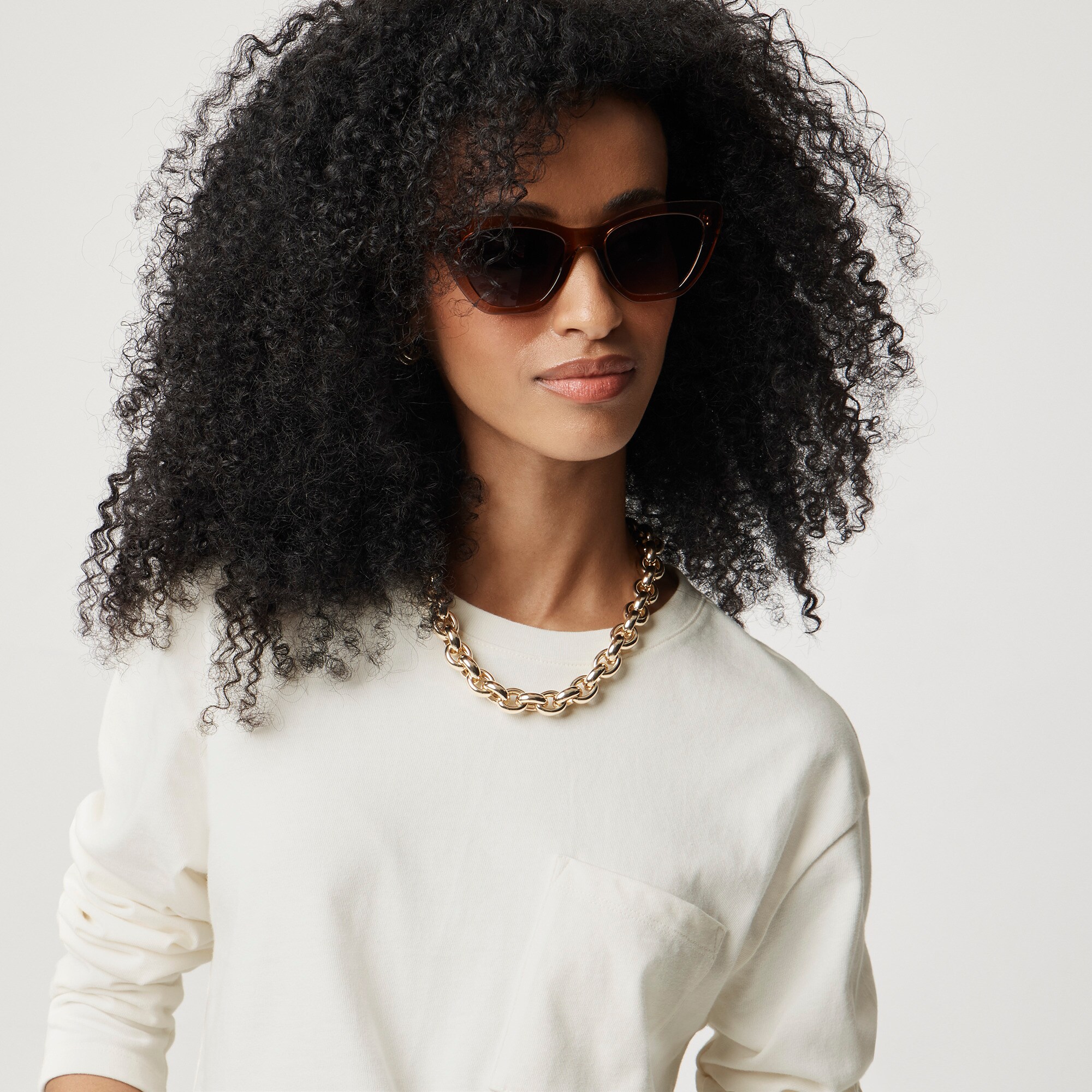 Long-sleeve pocket tee