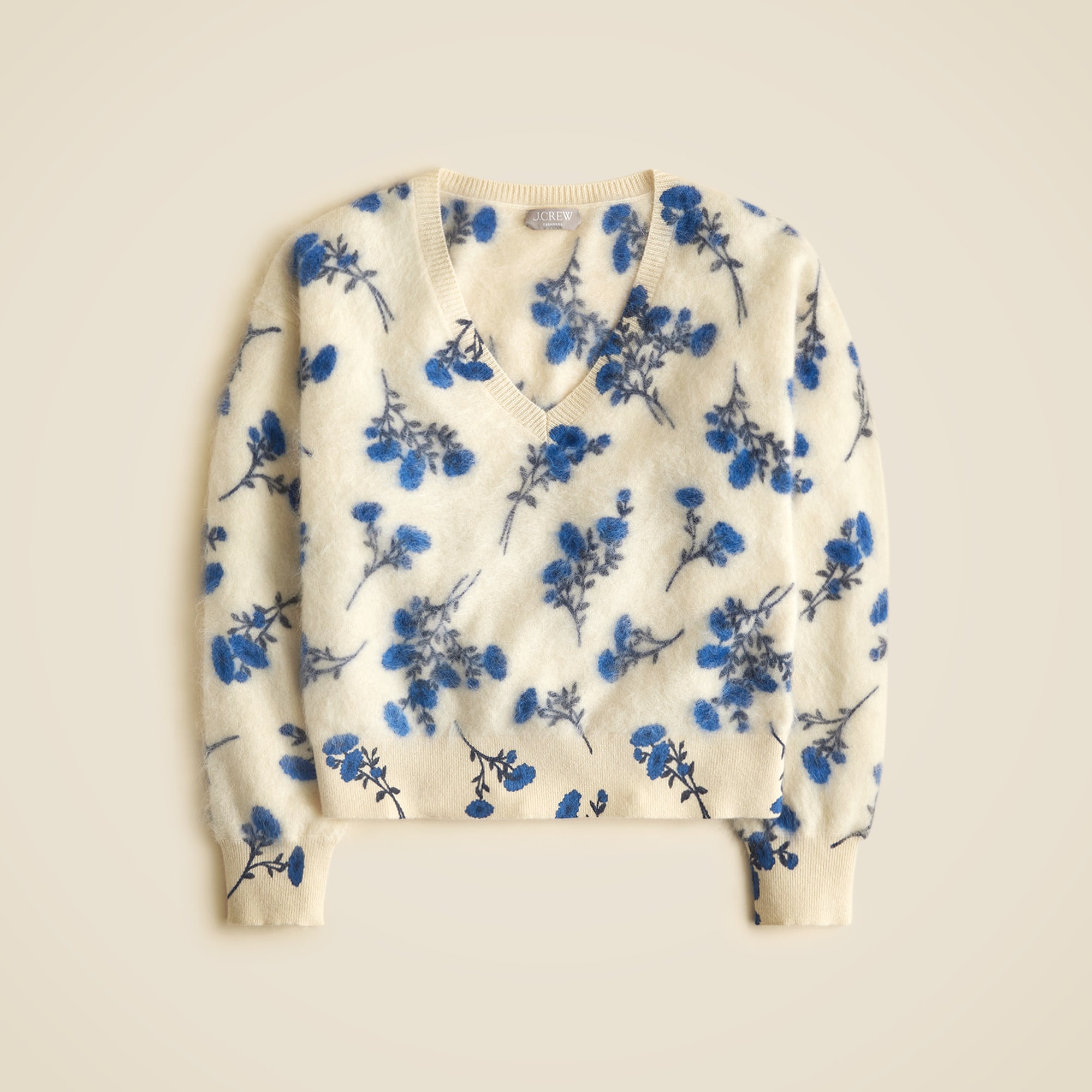 Brushed cashmere V-neck sweater in toile floral print