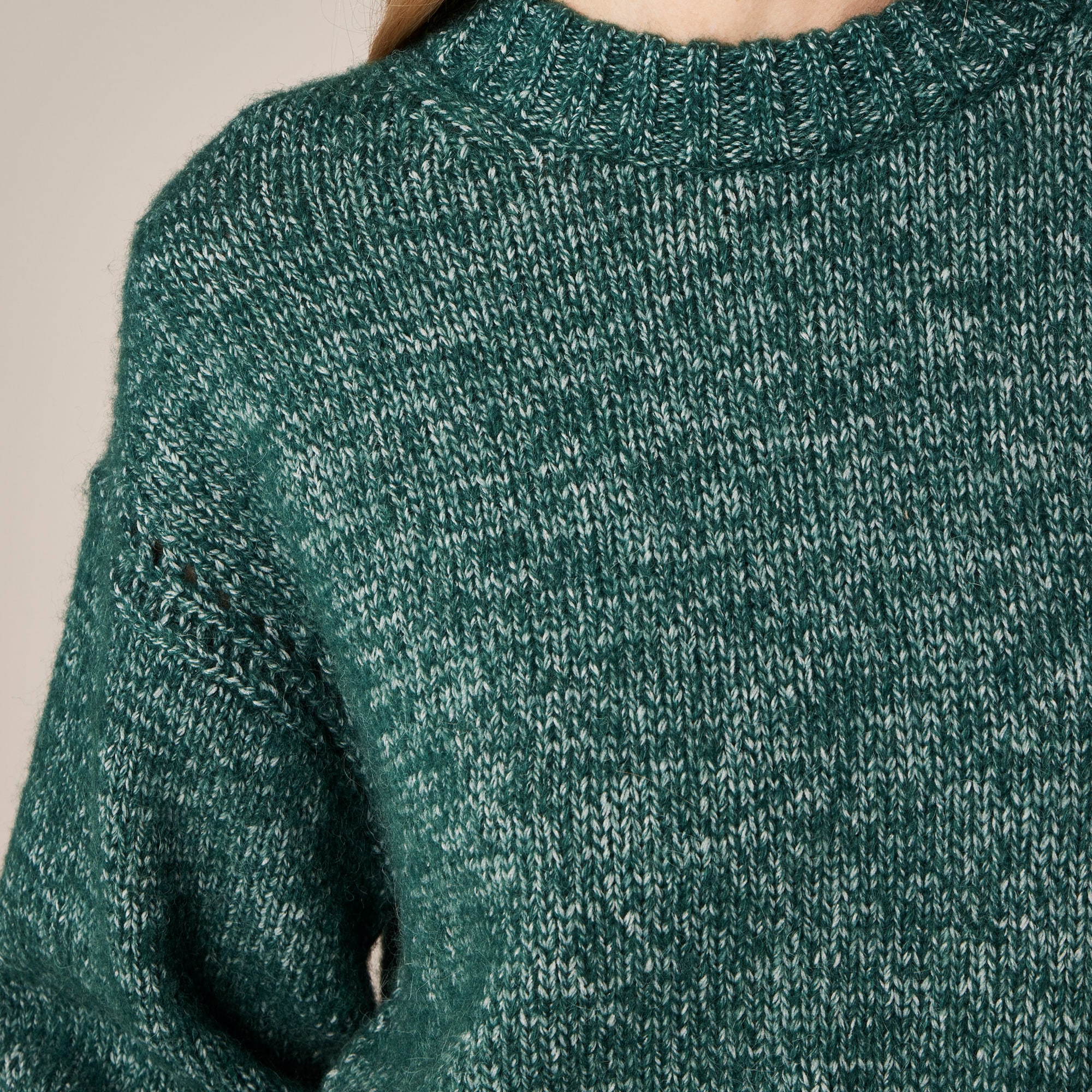 Relaxed crewneck pullover