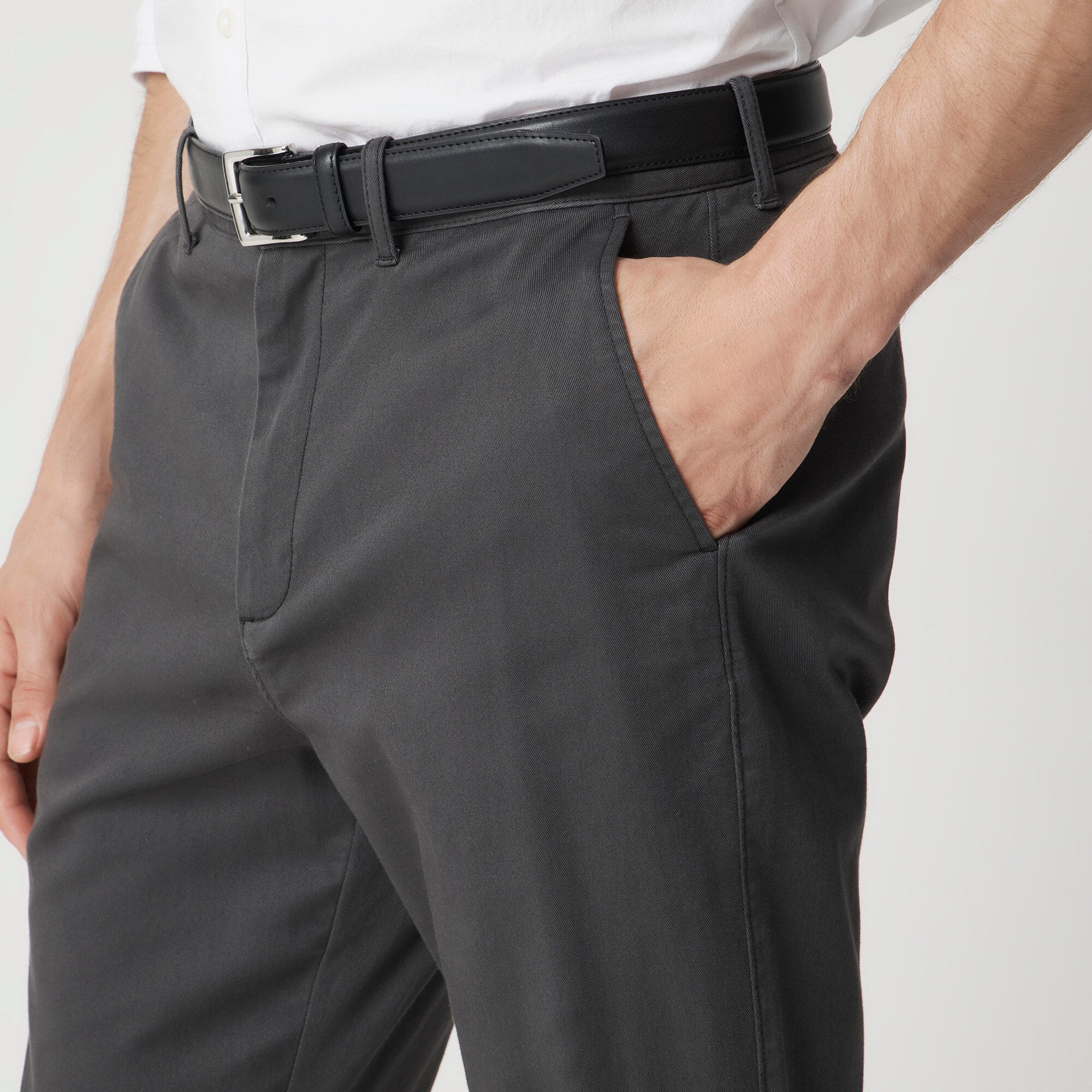 Athletic slim-fit original chino pant