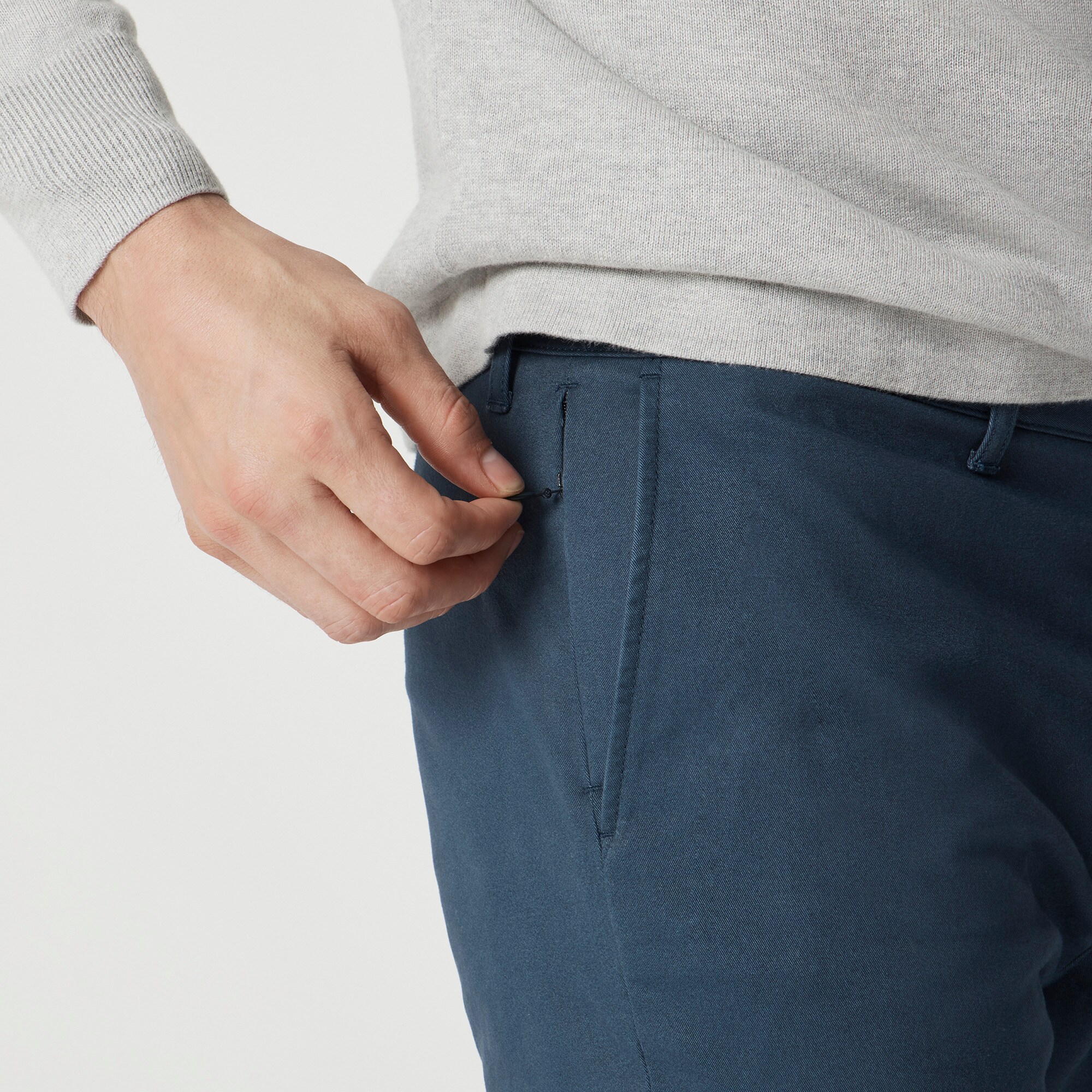 Slim-fit TruTemp365® chino pant