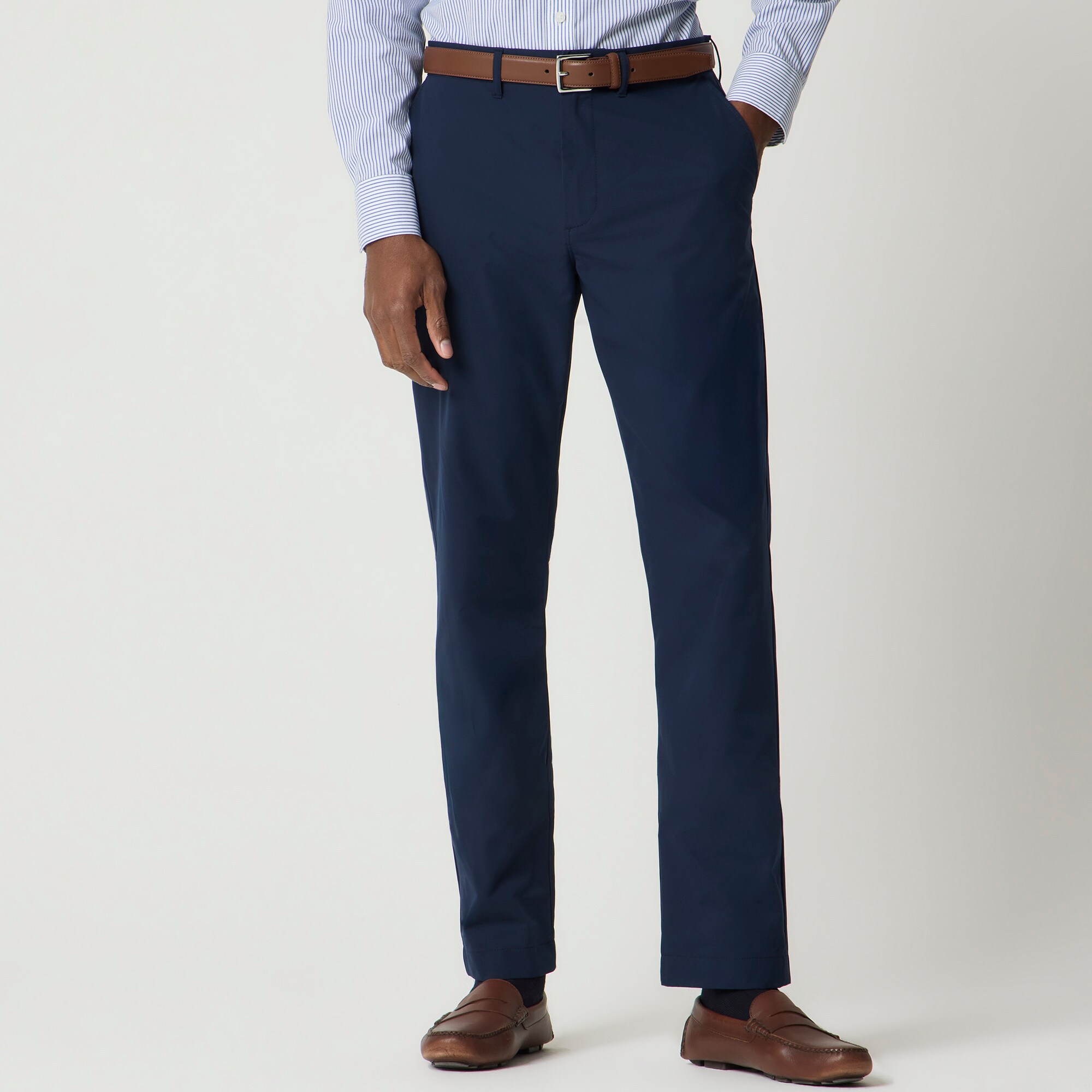  Straight-fit tech chino pant
