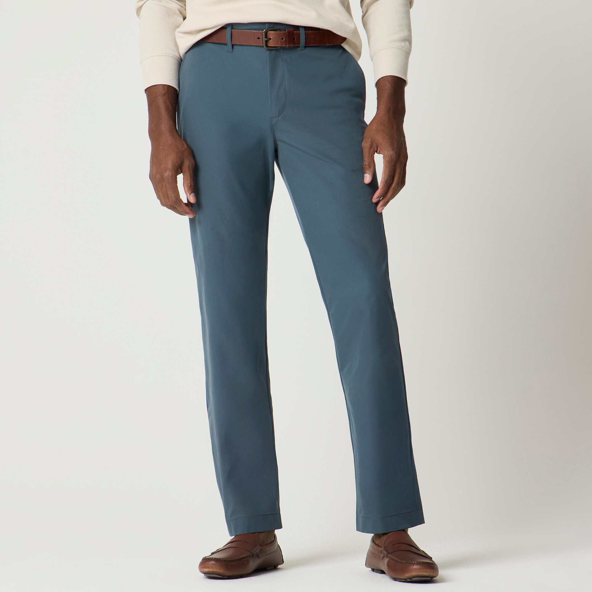 mens Straight-fit tech chino pant