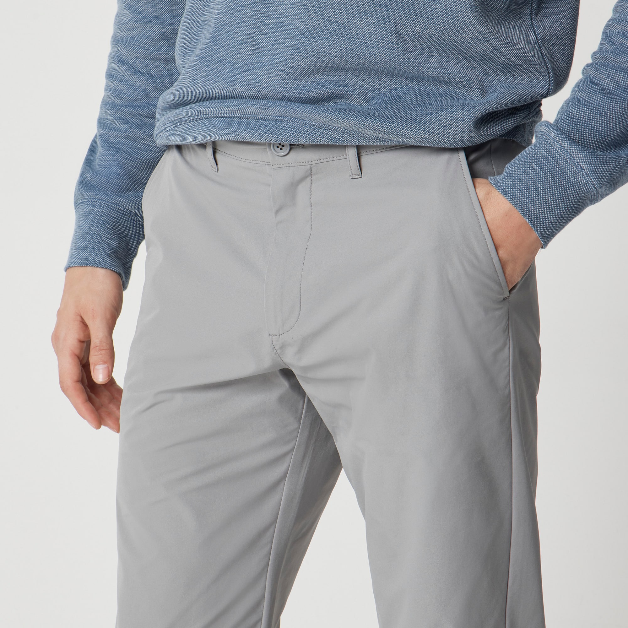 Straight-fit tech chino pant