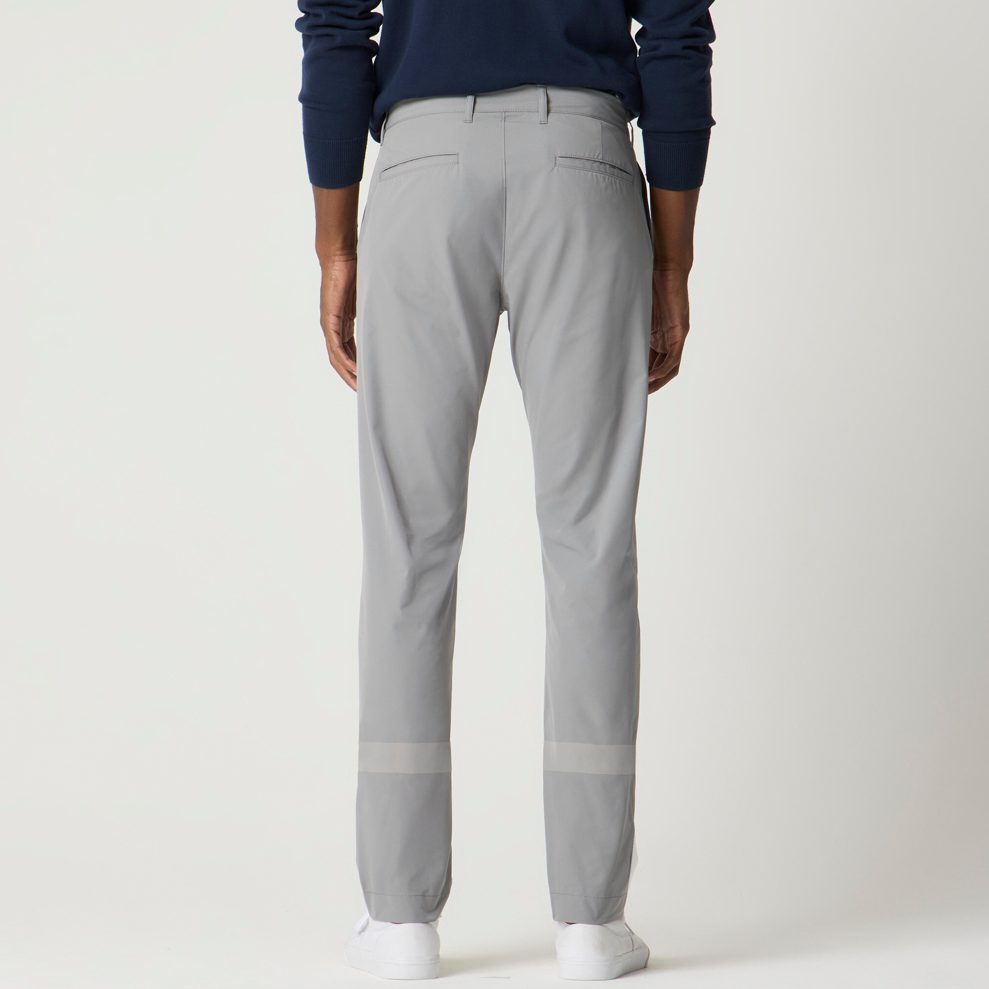 Slim-fit tech chino pant