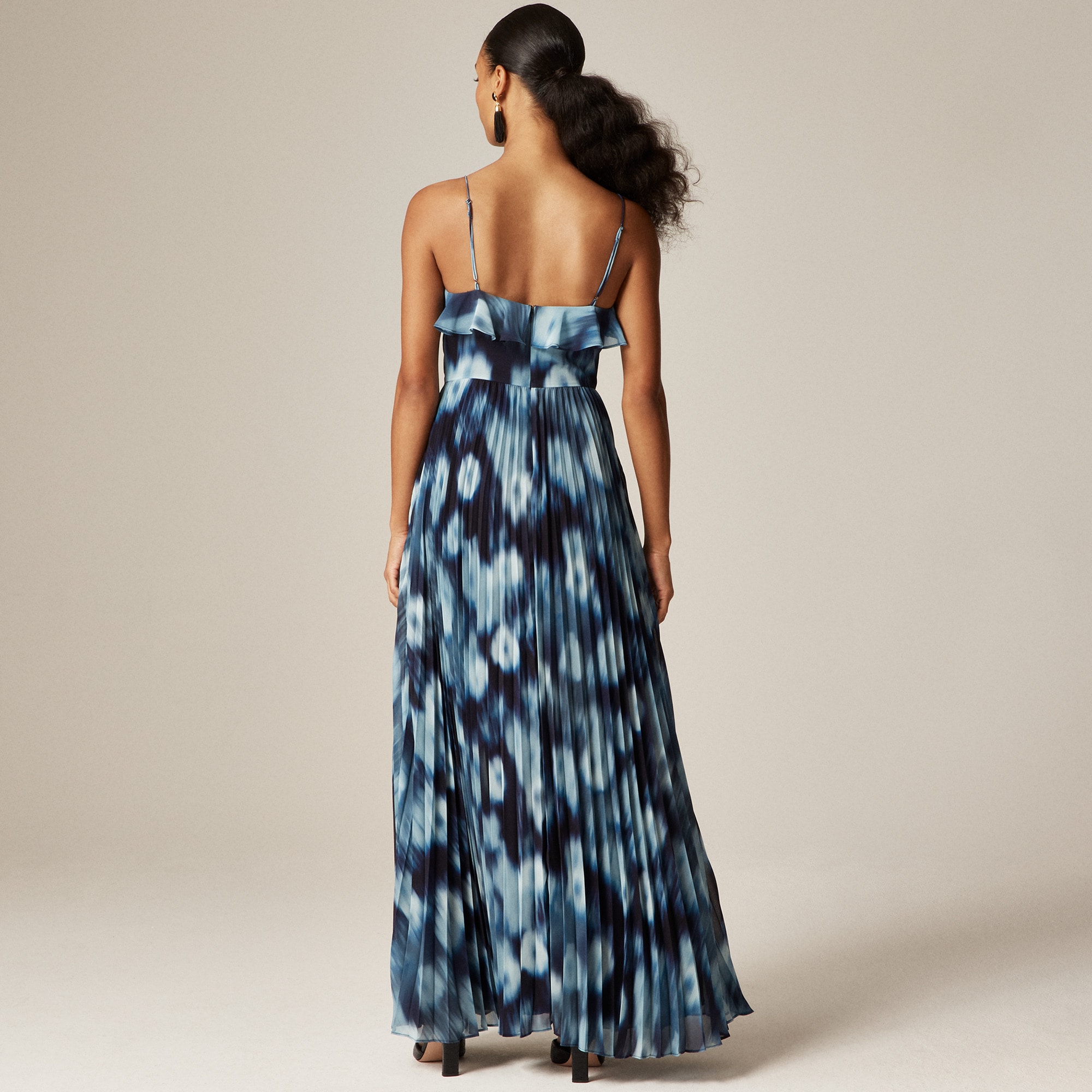 Collection chiffon ruffle dress in blurry floral print