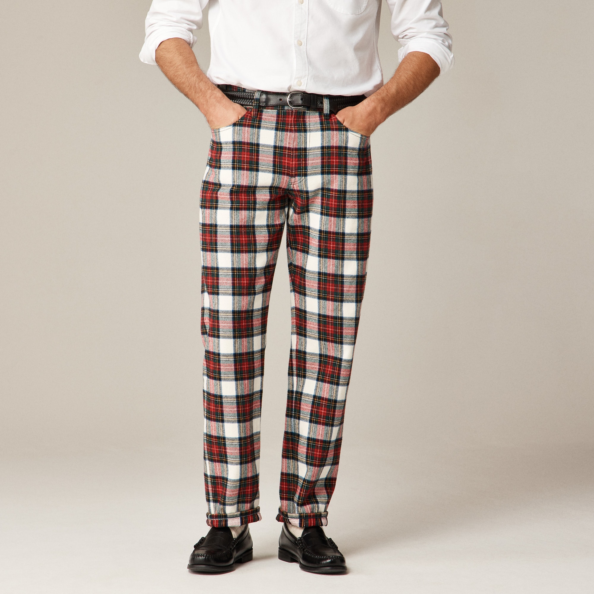 Classic five-pocket twill pant in Stewart tartan