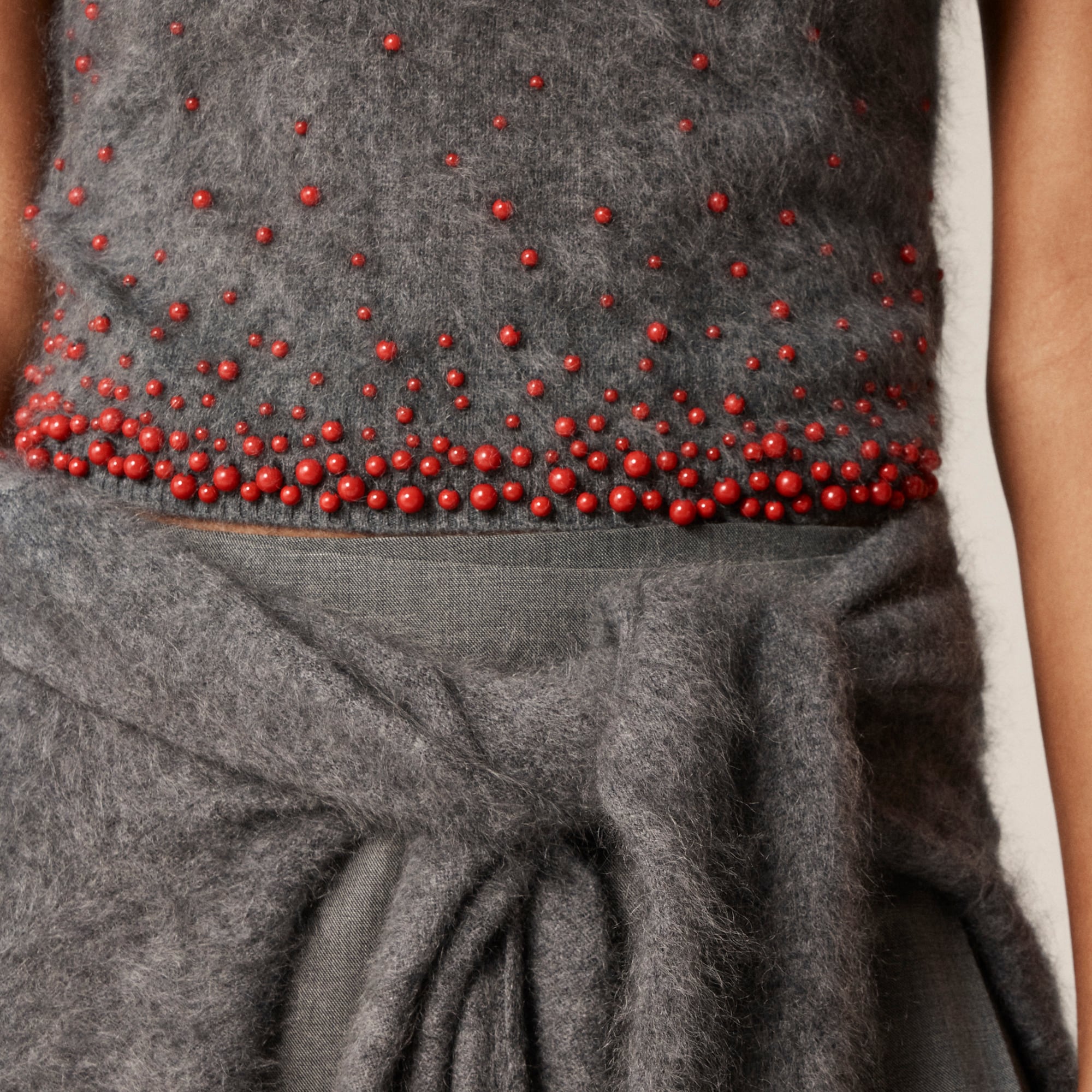 Brushed Cashmere Tank Top With Beaded Embellishments For Women | J