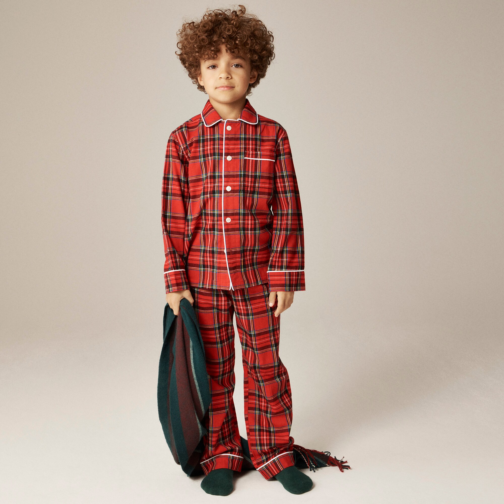 Kids' flannel pajama set in Good Tidings plaid