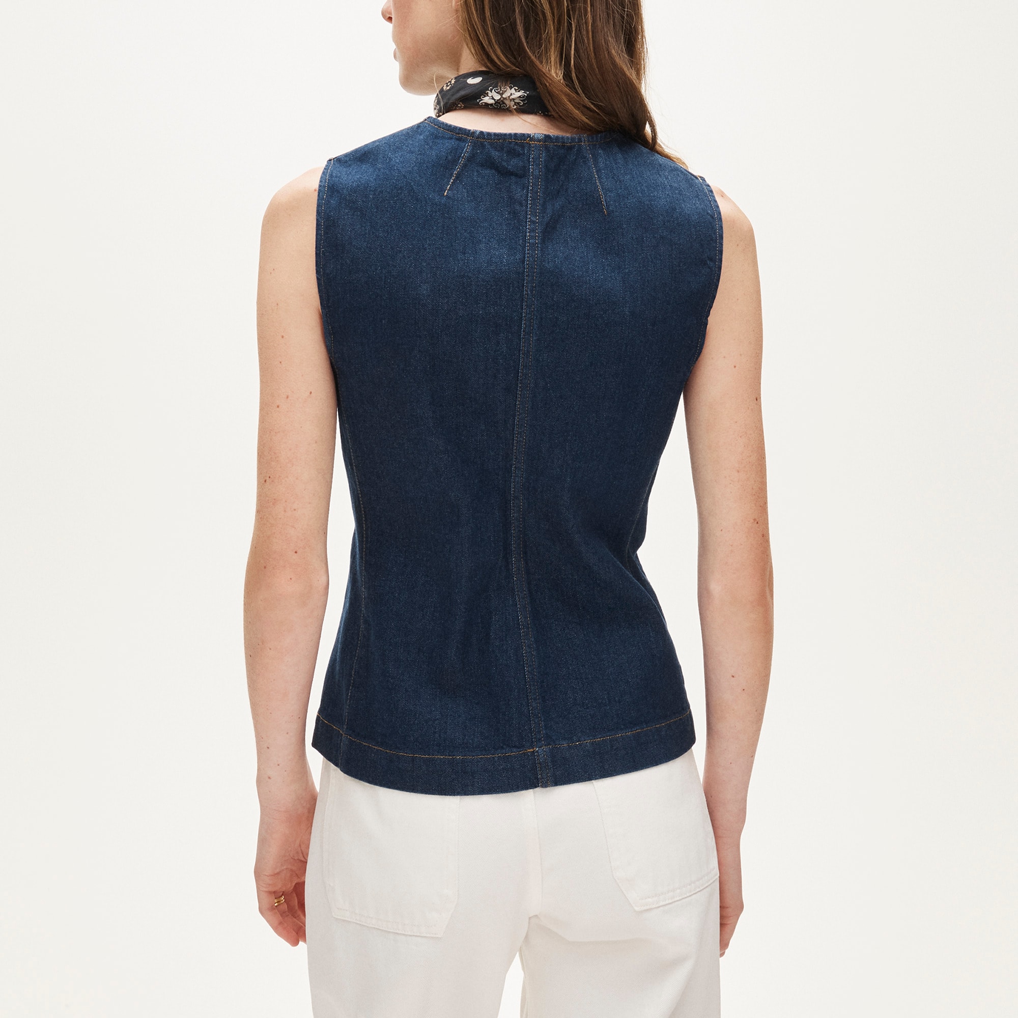 Essential cutaway vest in denim - image 5