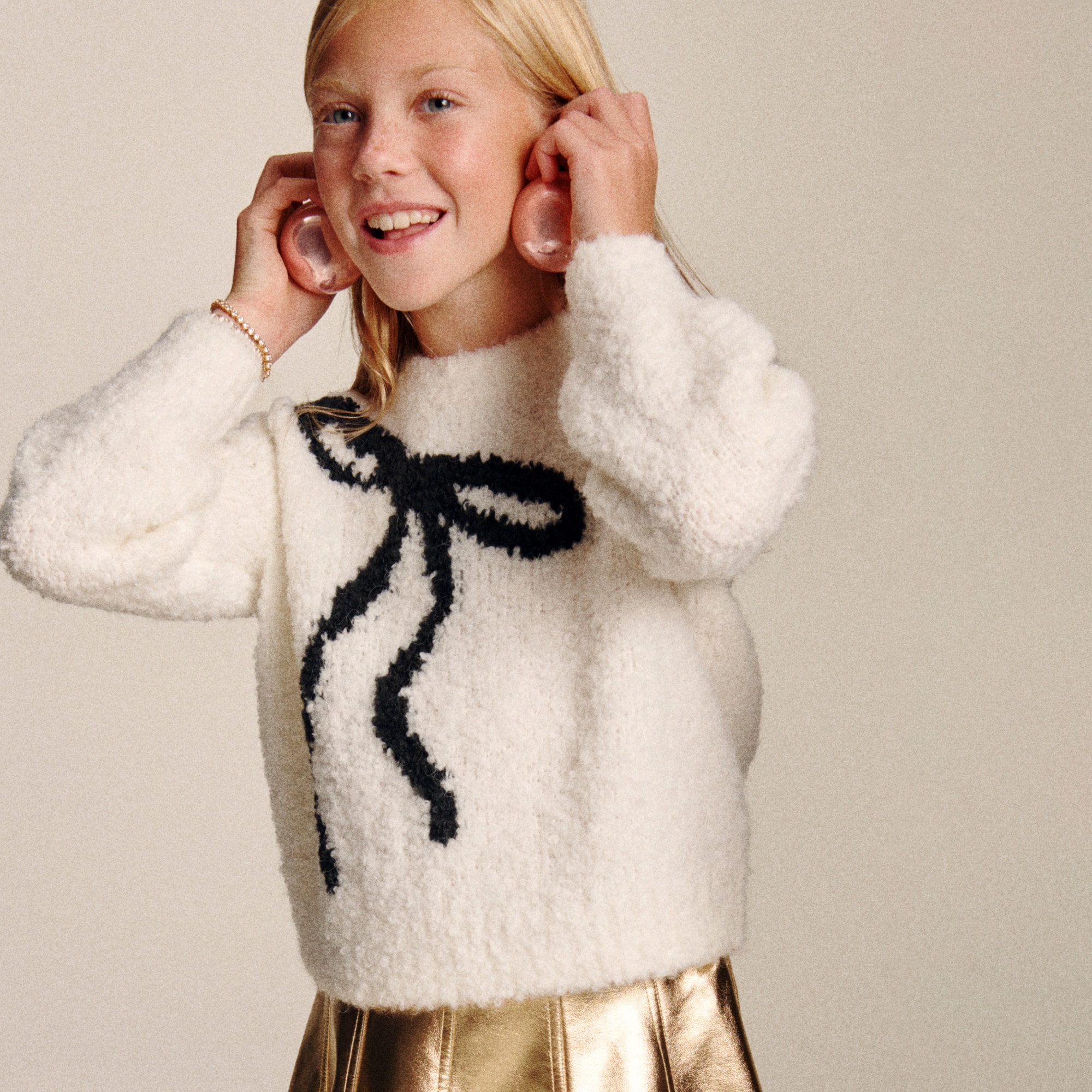 girls Girls' bow crewneck sweater in bubble yarn