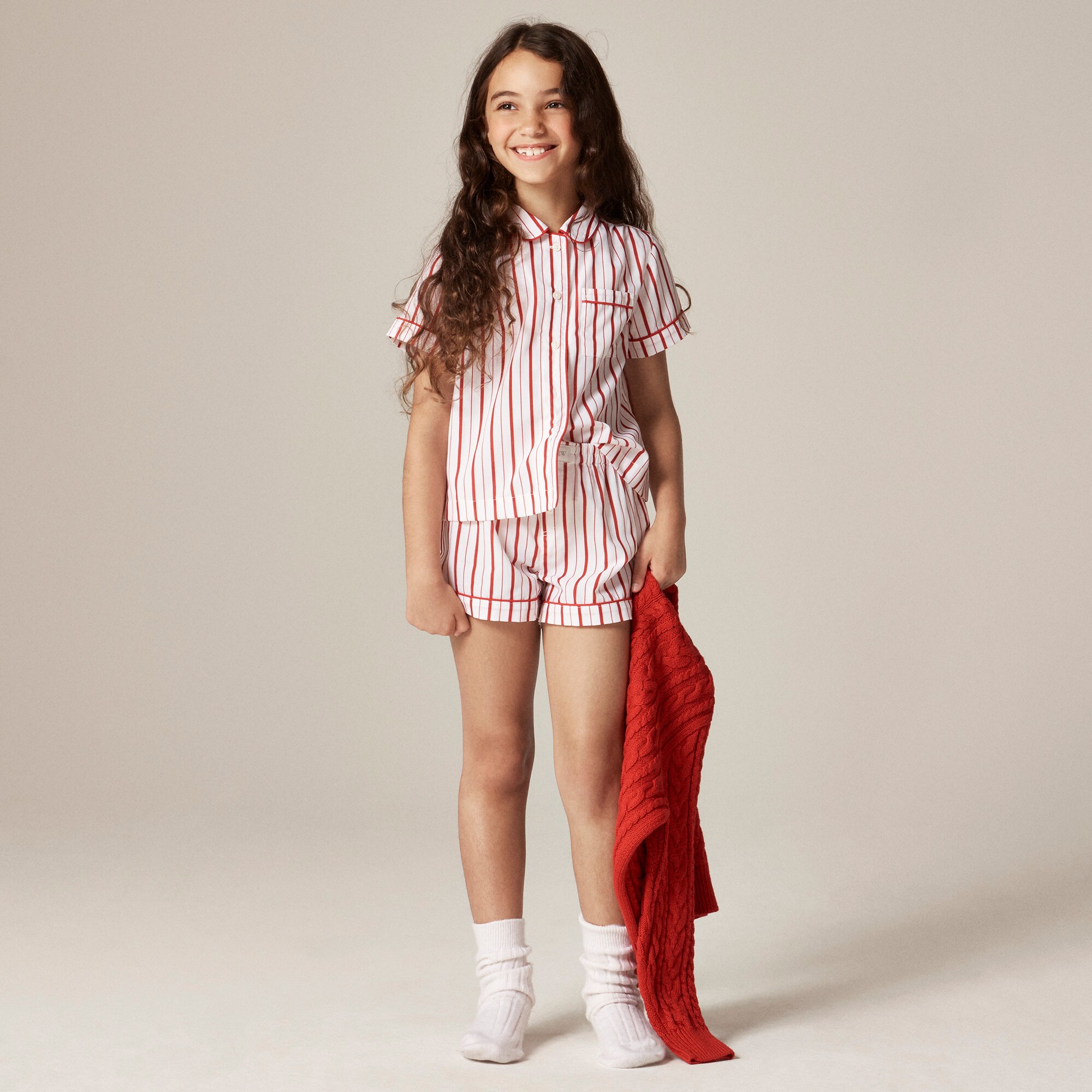  Girls' short-sleeve pajama set in prints