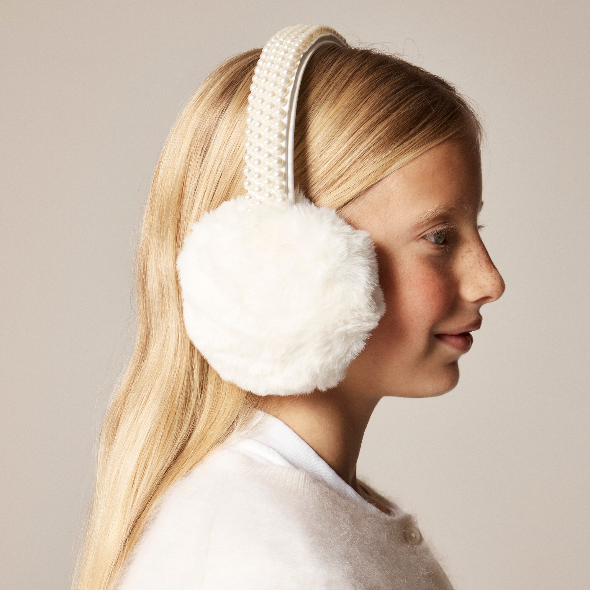 girls Girls' pearl-embellished earmuffs