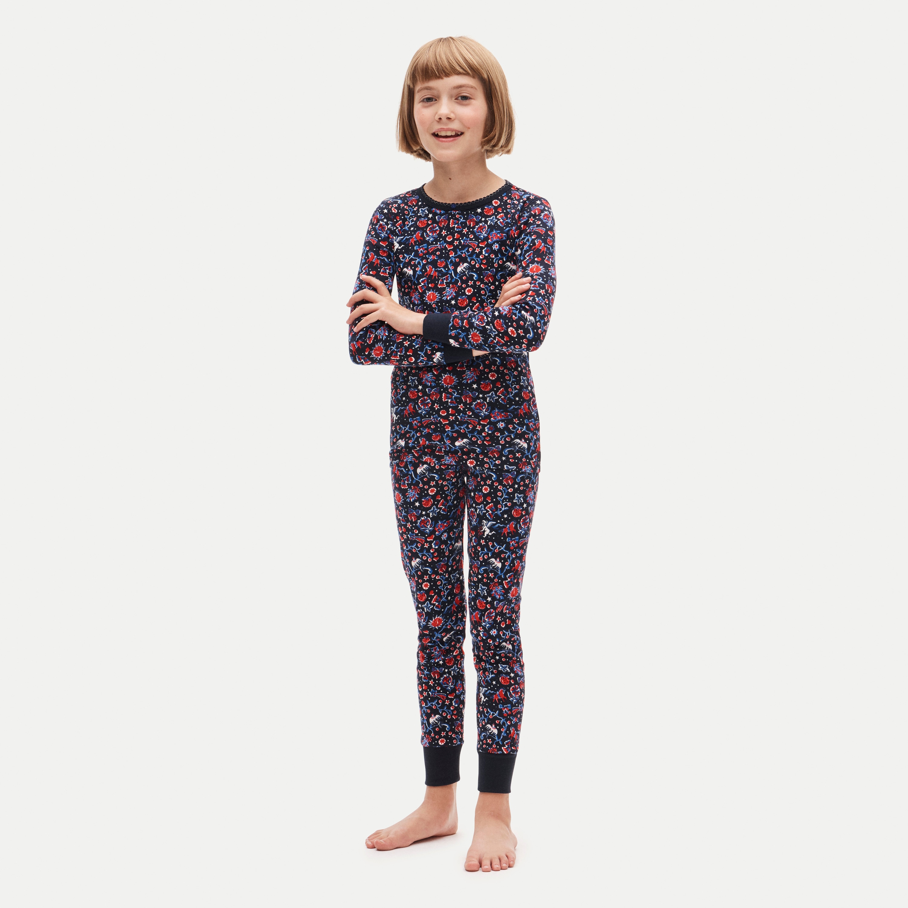 Kids' long-sleeve cotton pajama set in prints