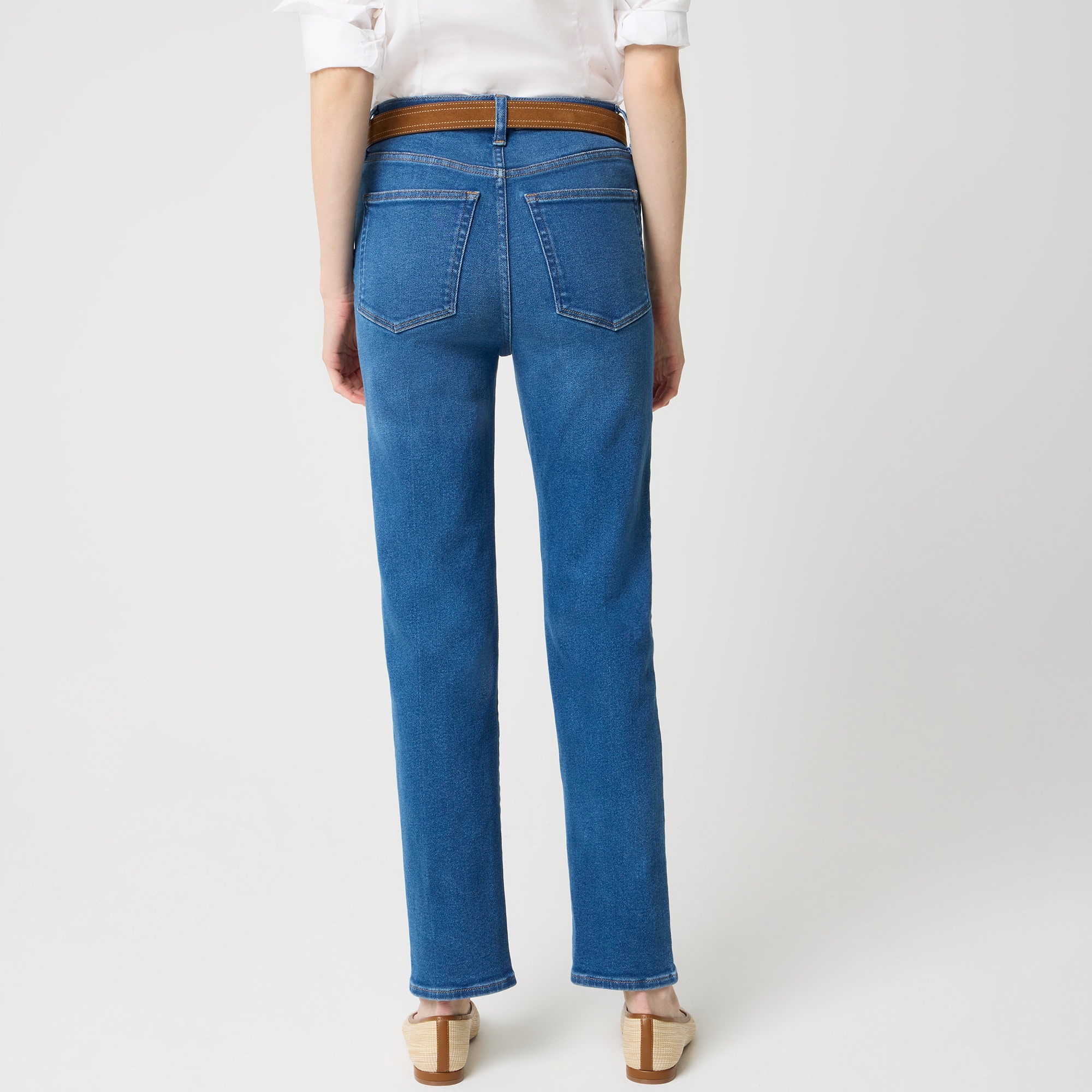 High-rise stovepipe jean signature stretch