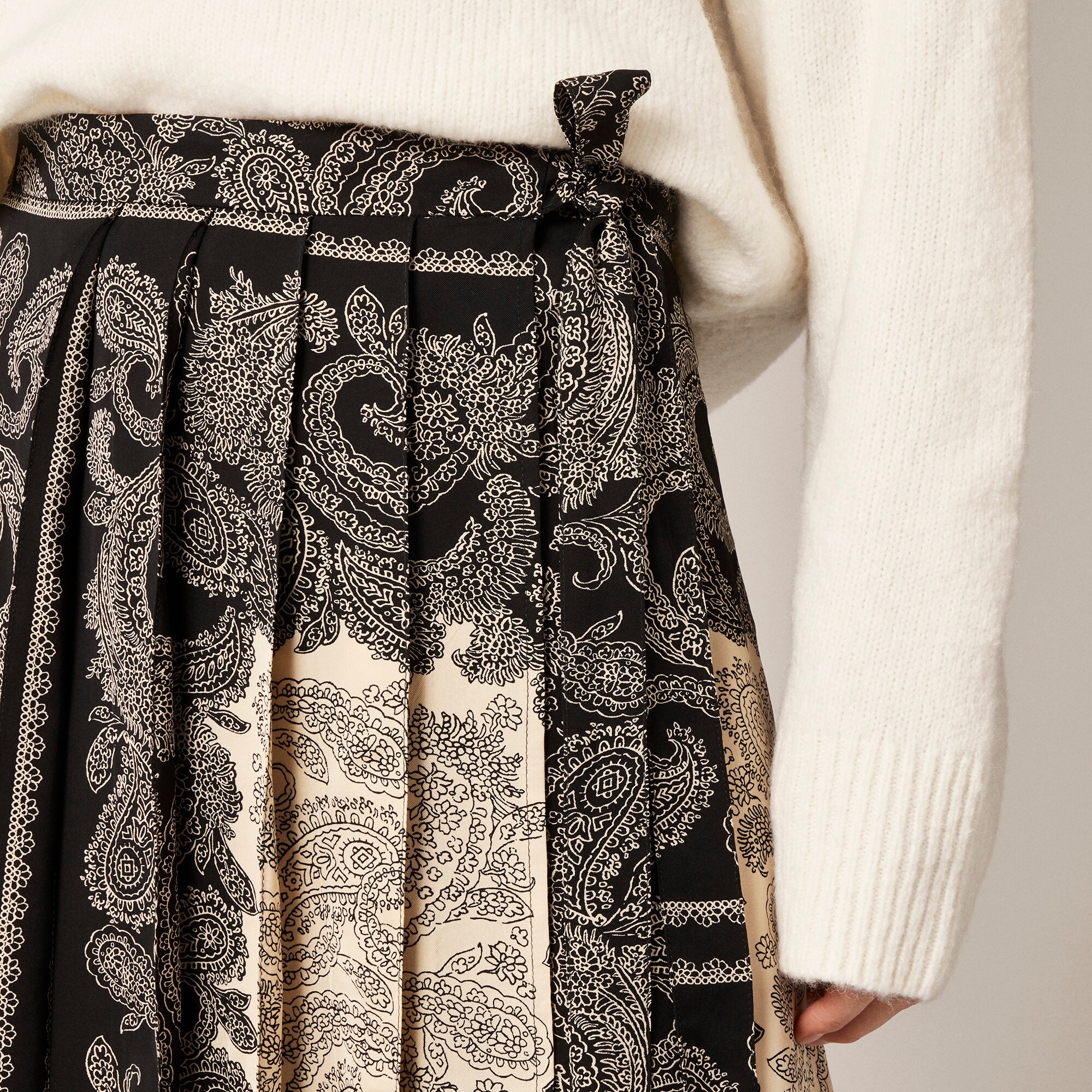 Pleated wrap skirt in paisley scarf print
