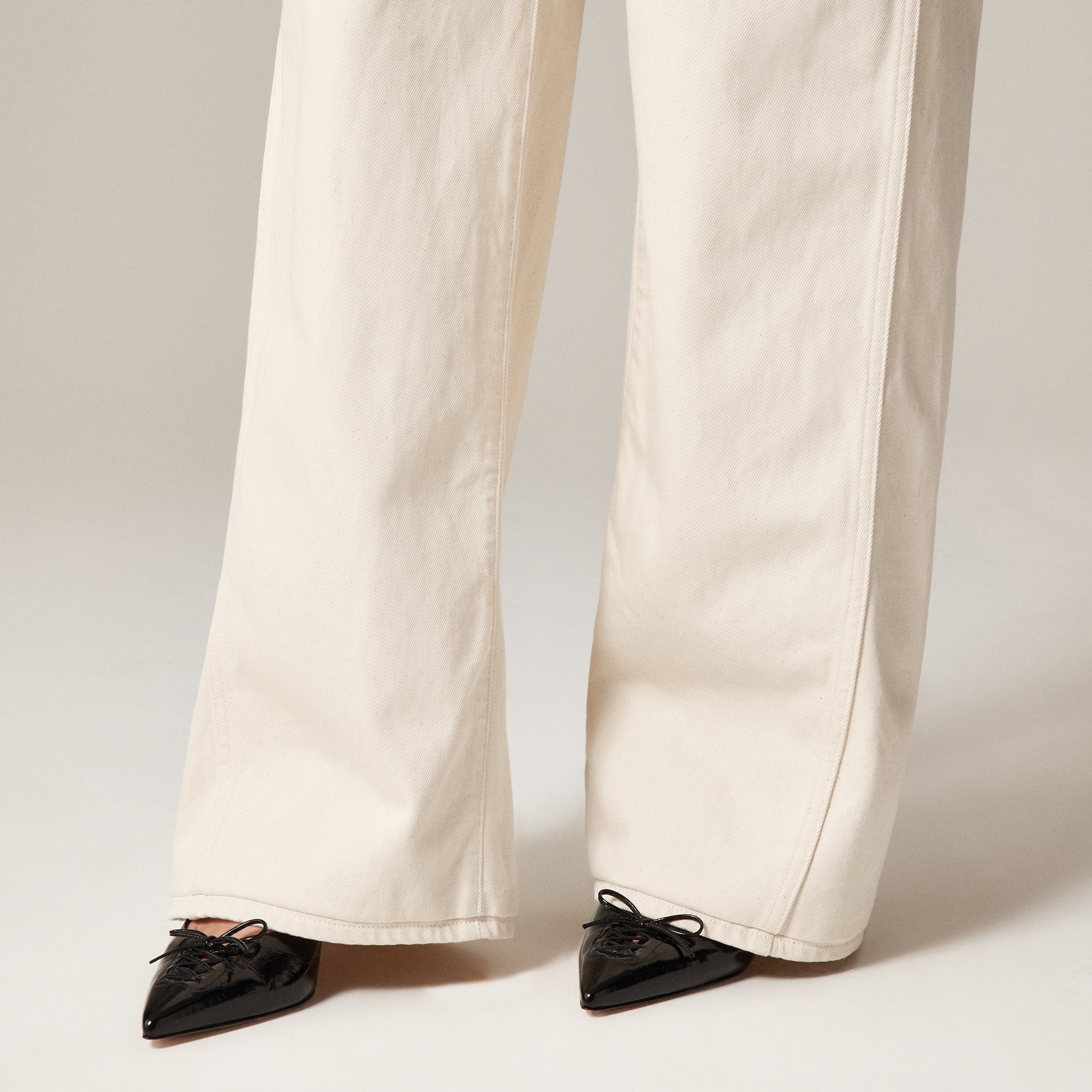 Utility low-rise wide-leg jean