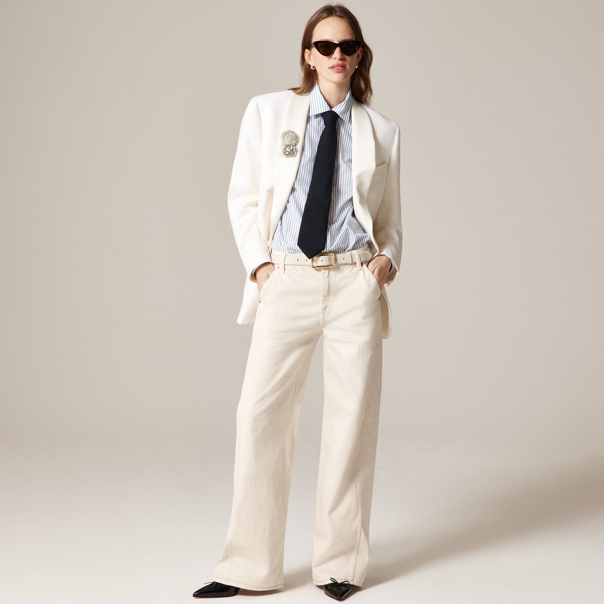 Utility low-rise wide-leg jean