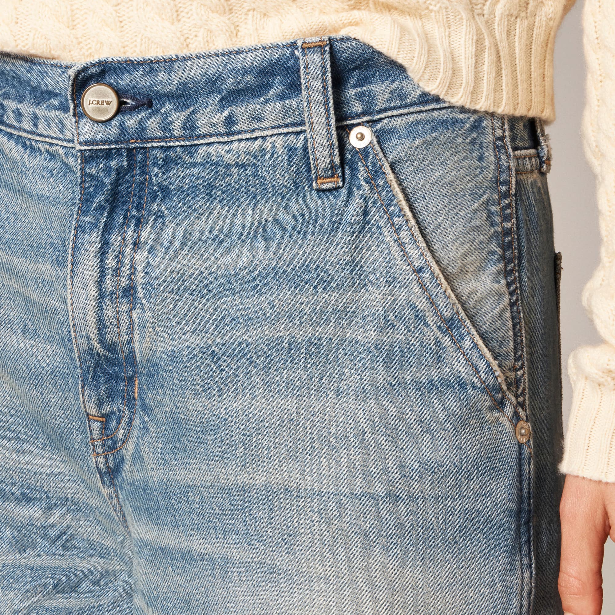 Utility low-rise wide-leg jean