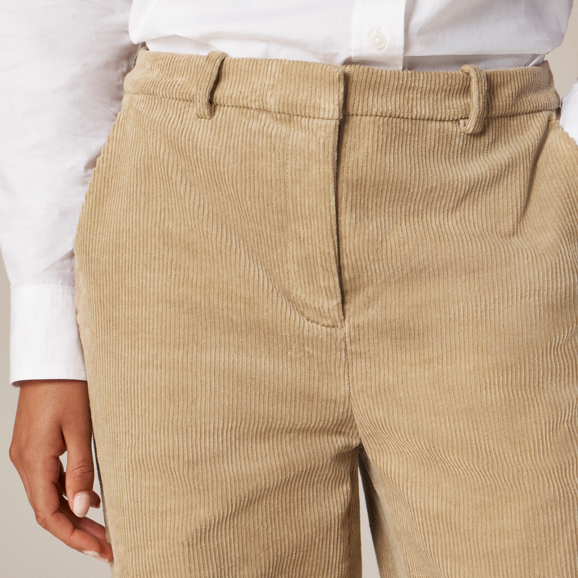 Wide-leg trouser in stretch corduroy