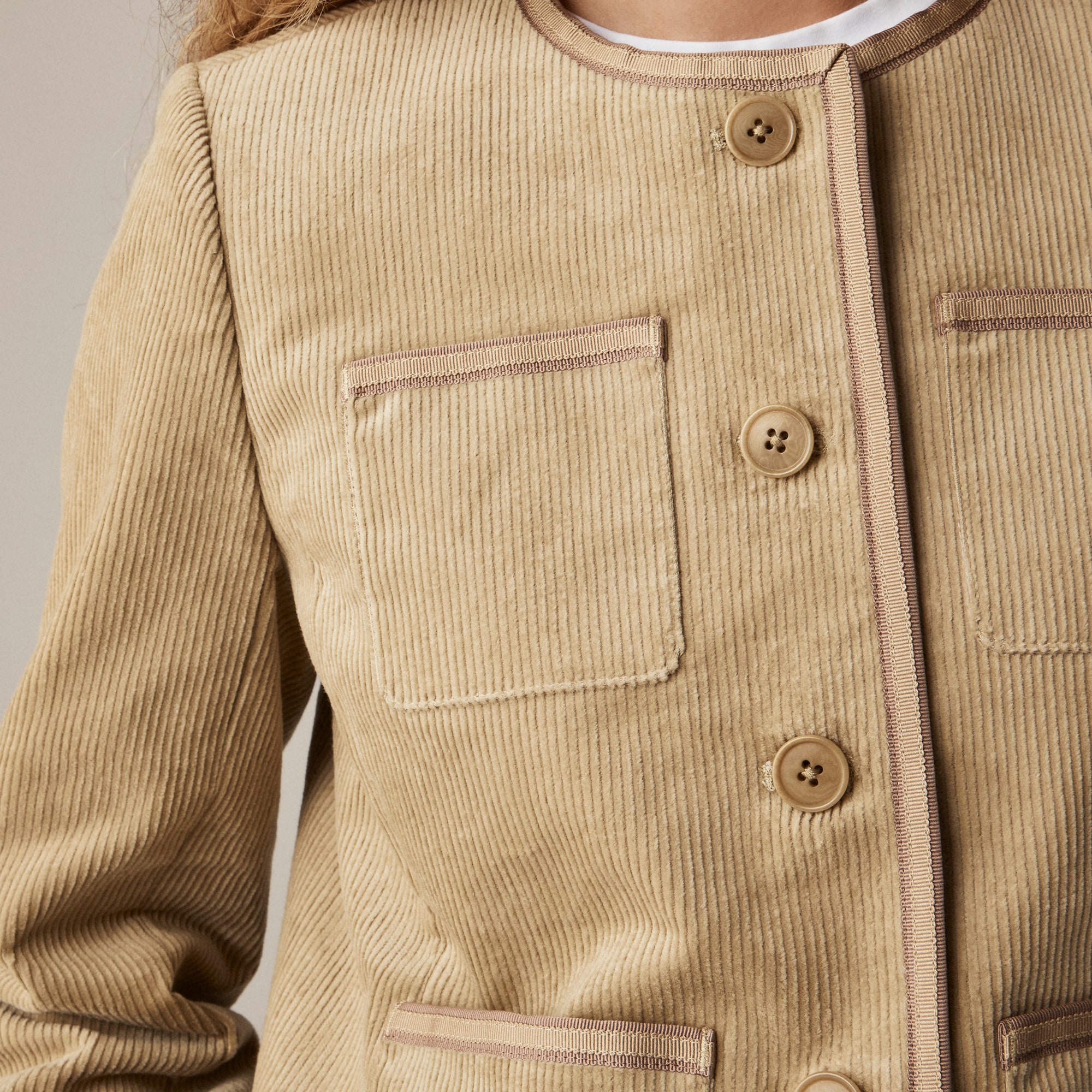 Patch-pocket lady jacket in stretch corduroy - image 4