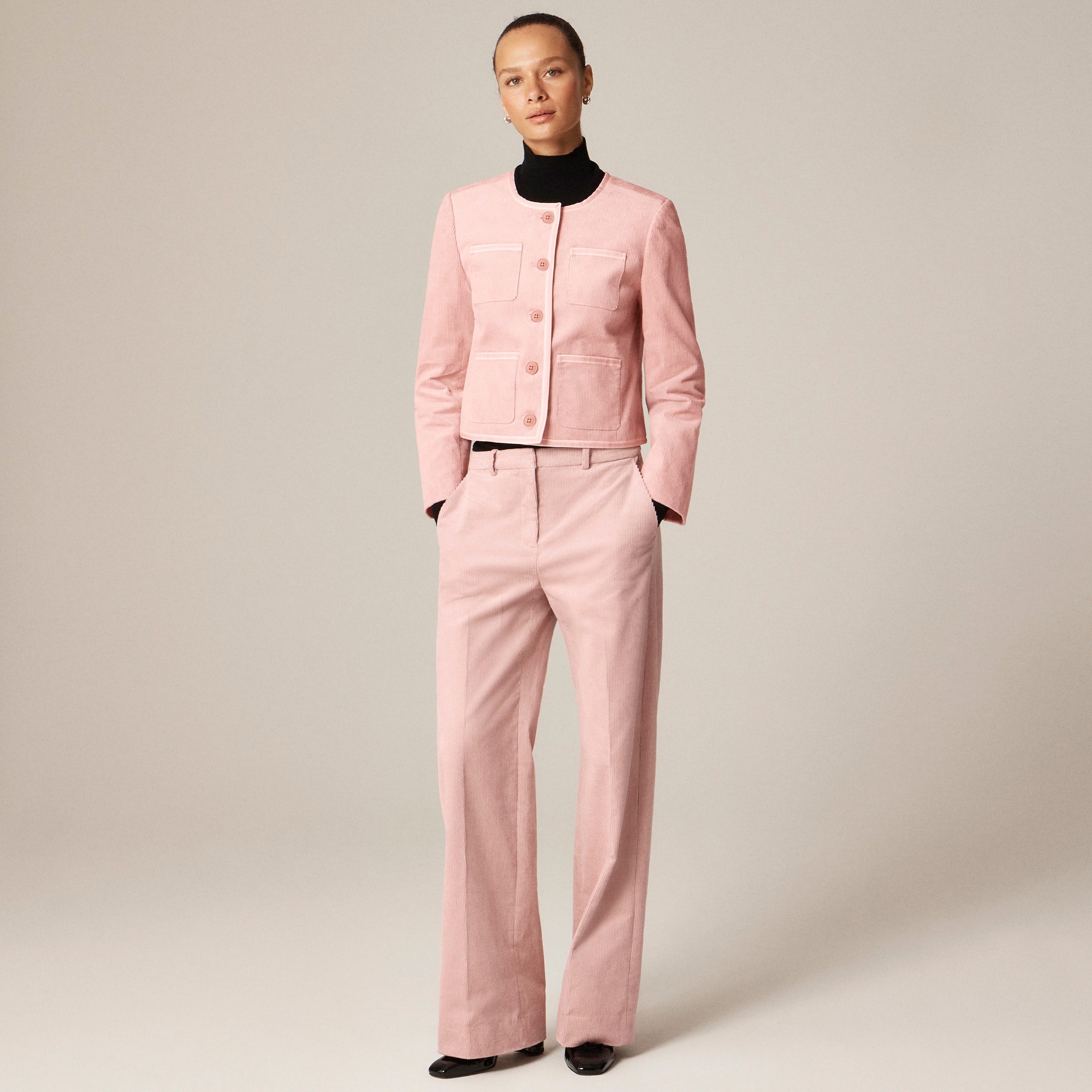 Patch-pocket lady jacket in stretch corduroy